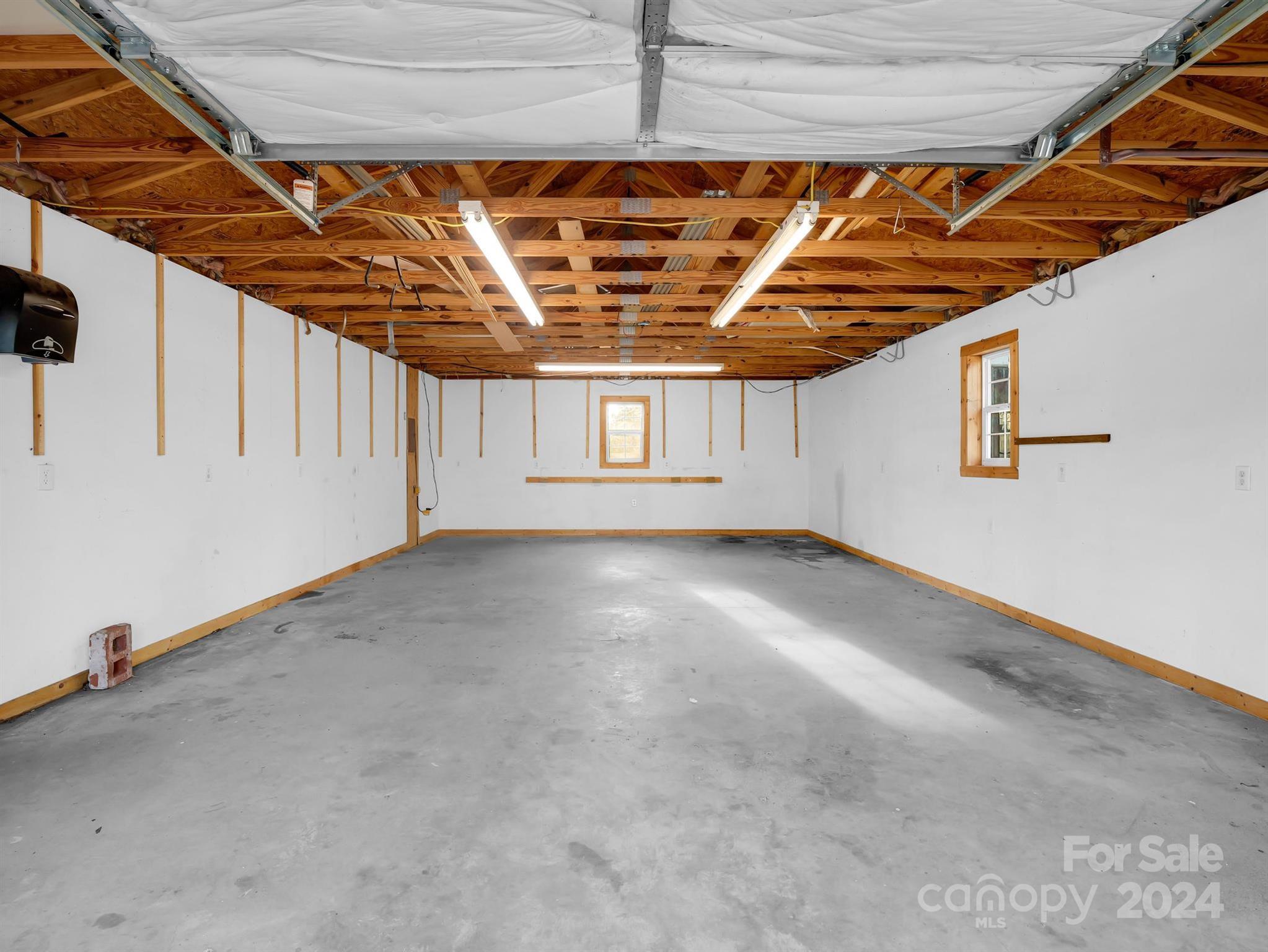 Jericho Woods - Residential