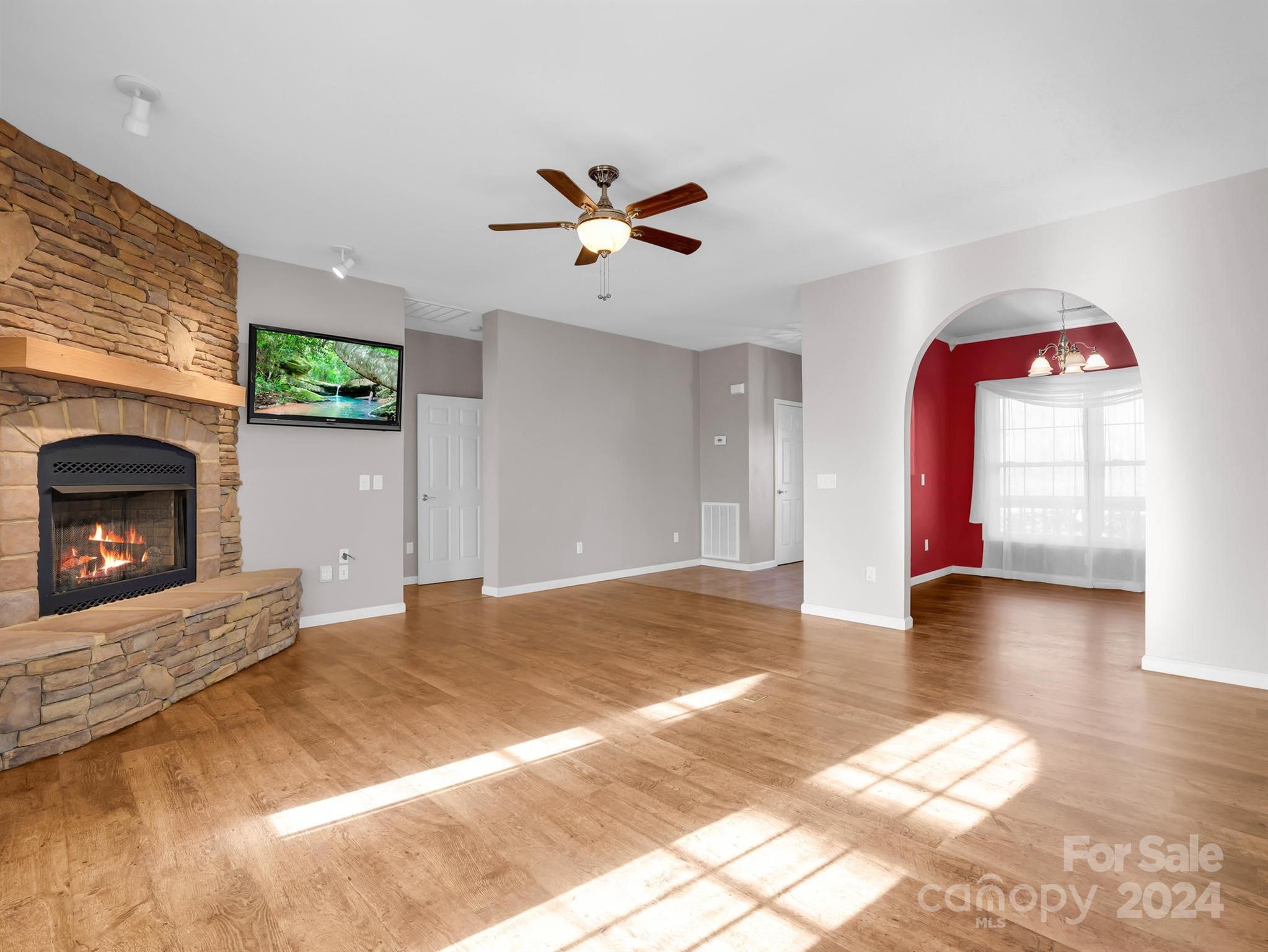 Jericho Woods - Residential