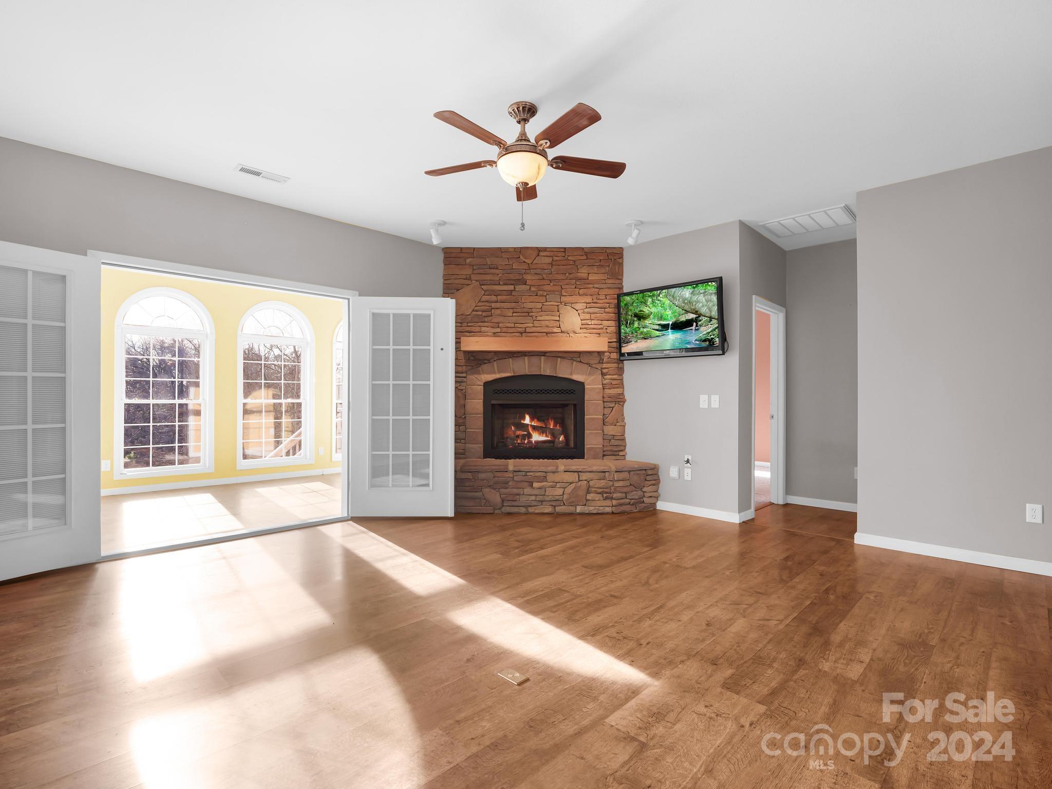 Jericho Woods - Residential