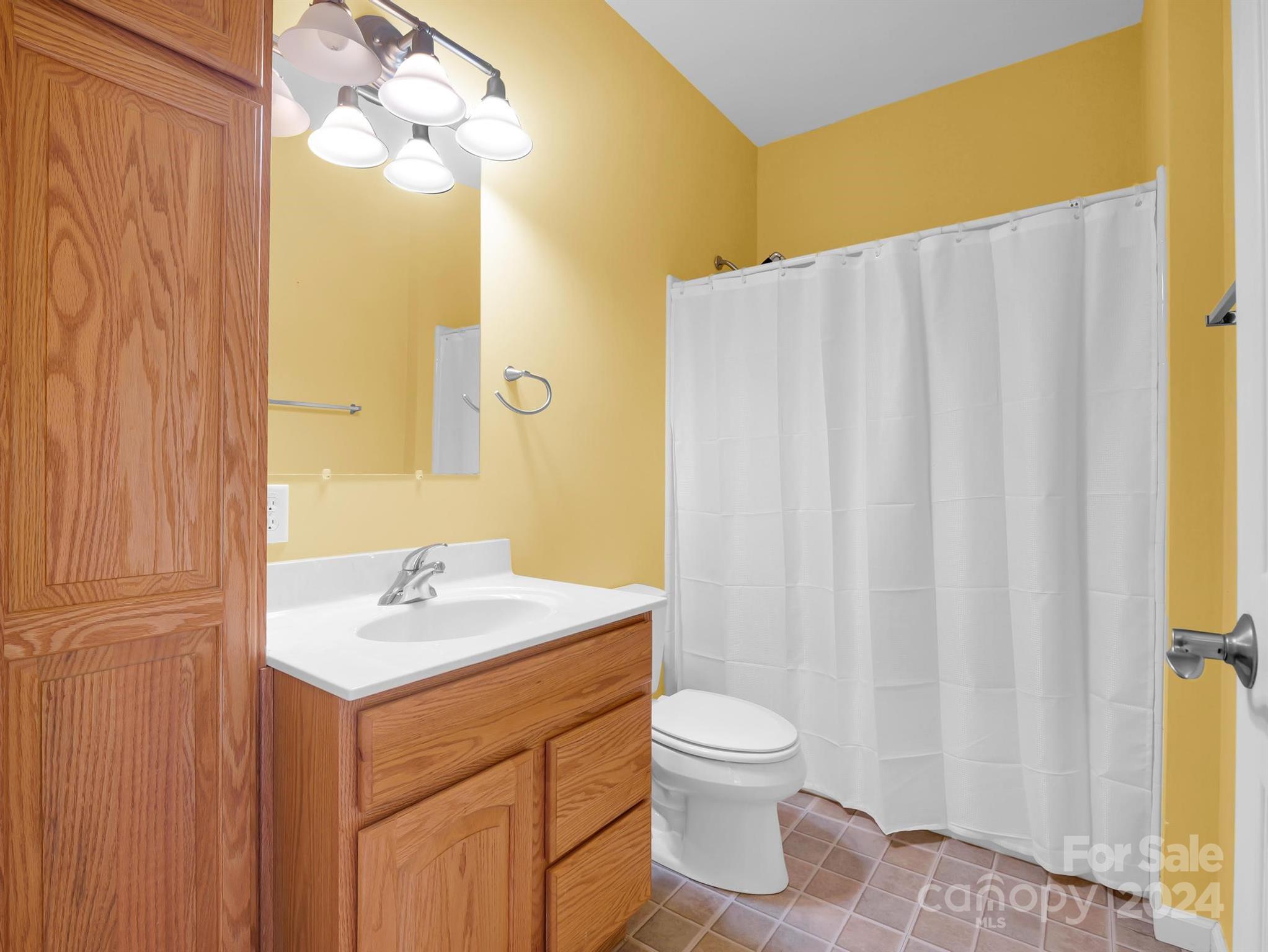 Jericho Woods - Residential