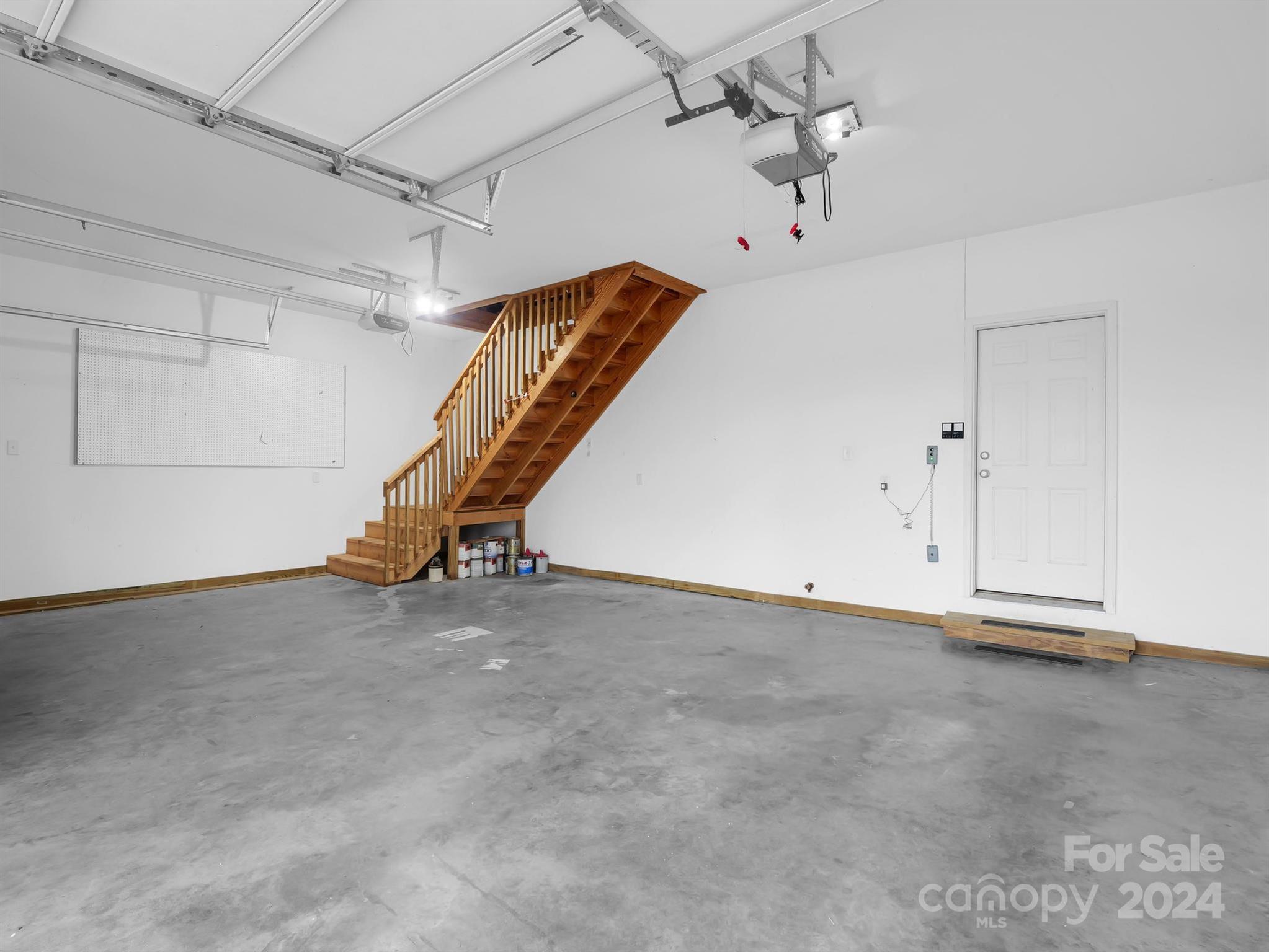 Jericho Woods - Residential