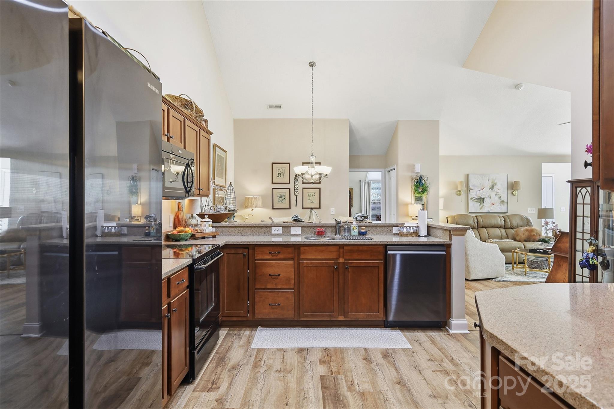 Wynnshire Ridge - Residential