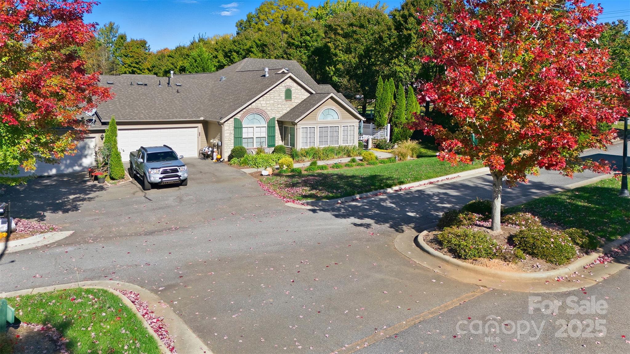 817 Wynnshire Drive B