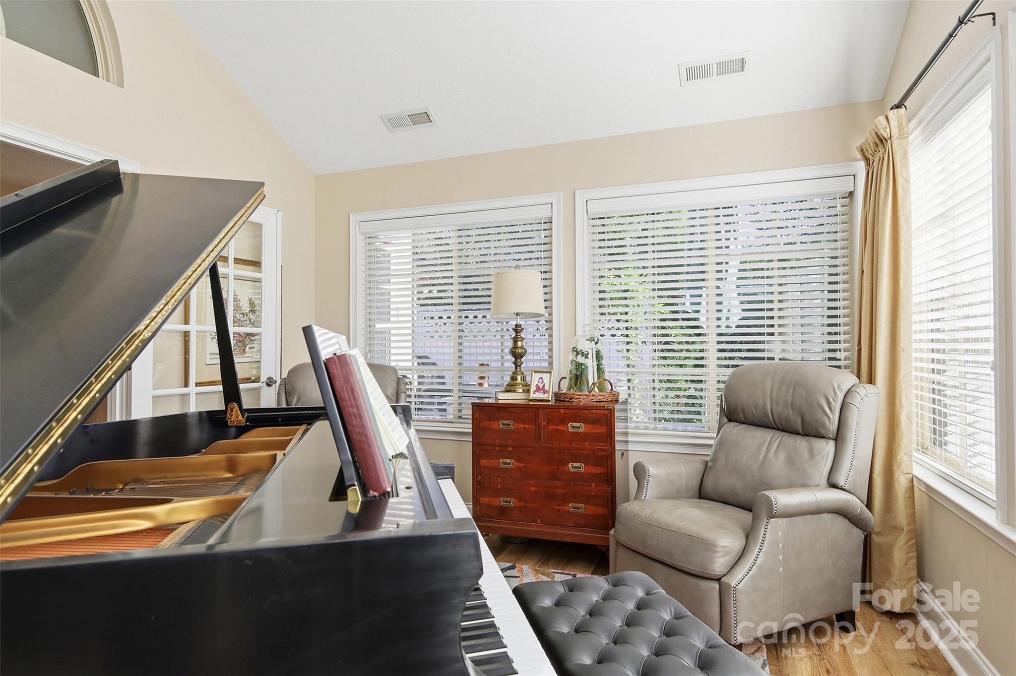 Wynnshire Ridge - Residential