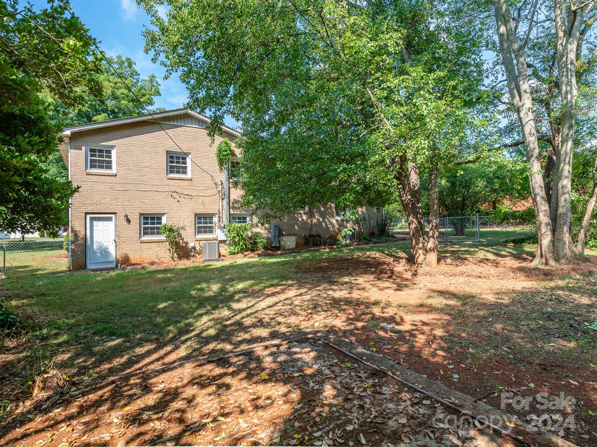 Winthrop Heights - Residential