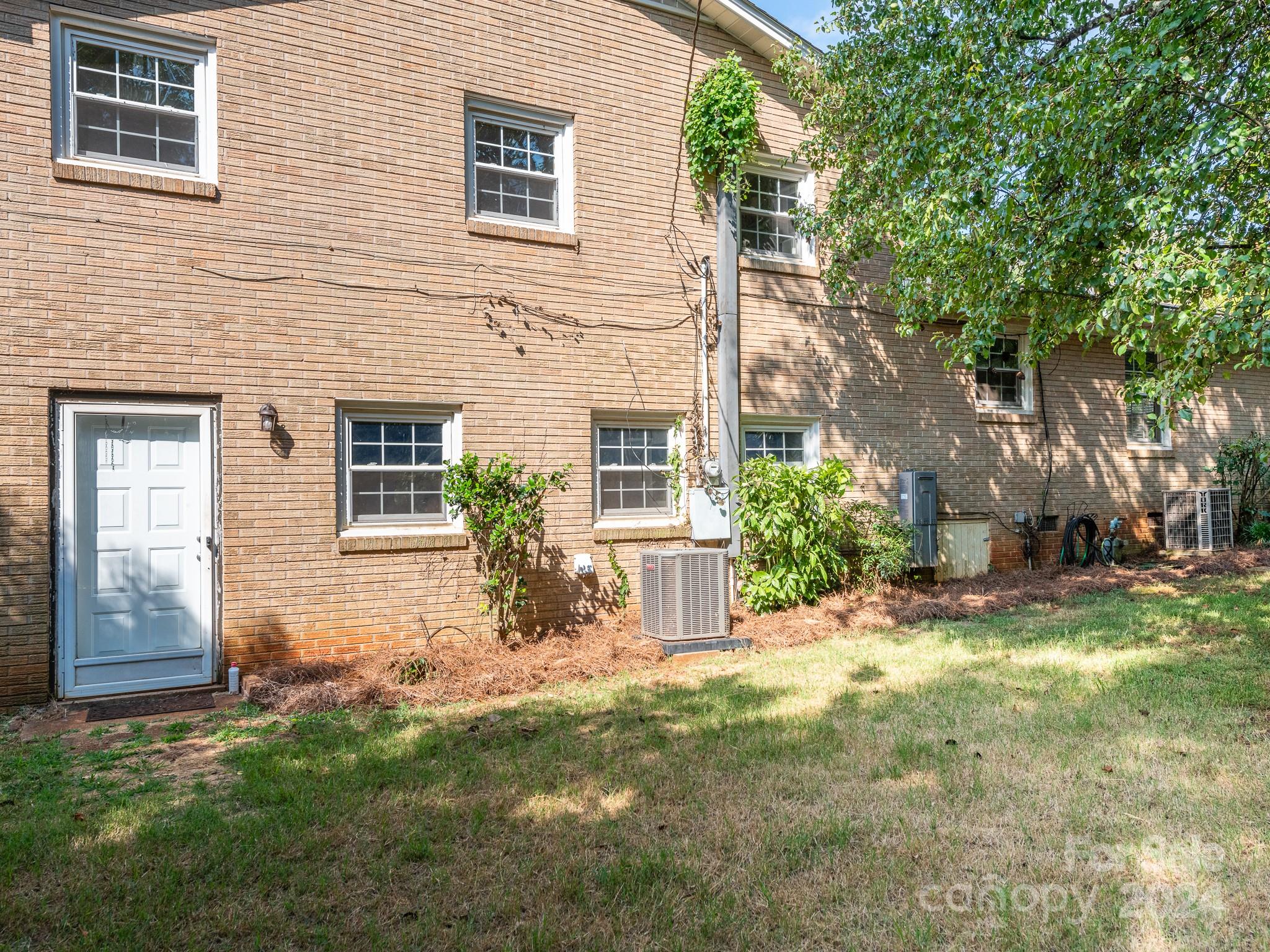 Winthrop Heights - Residential