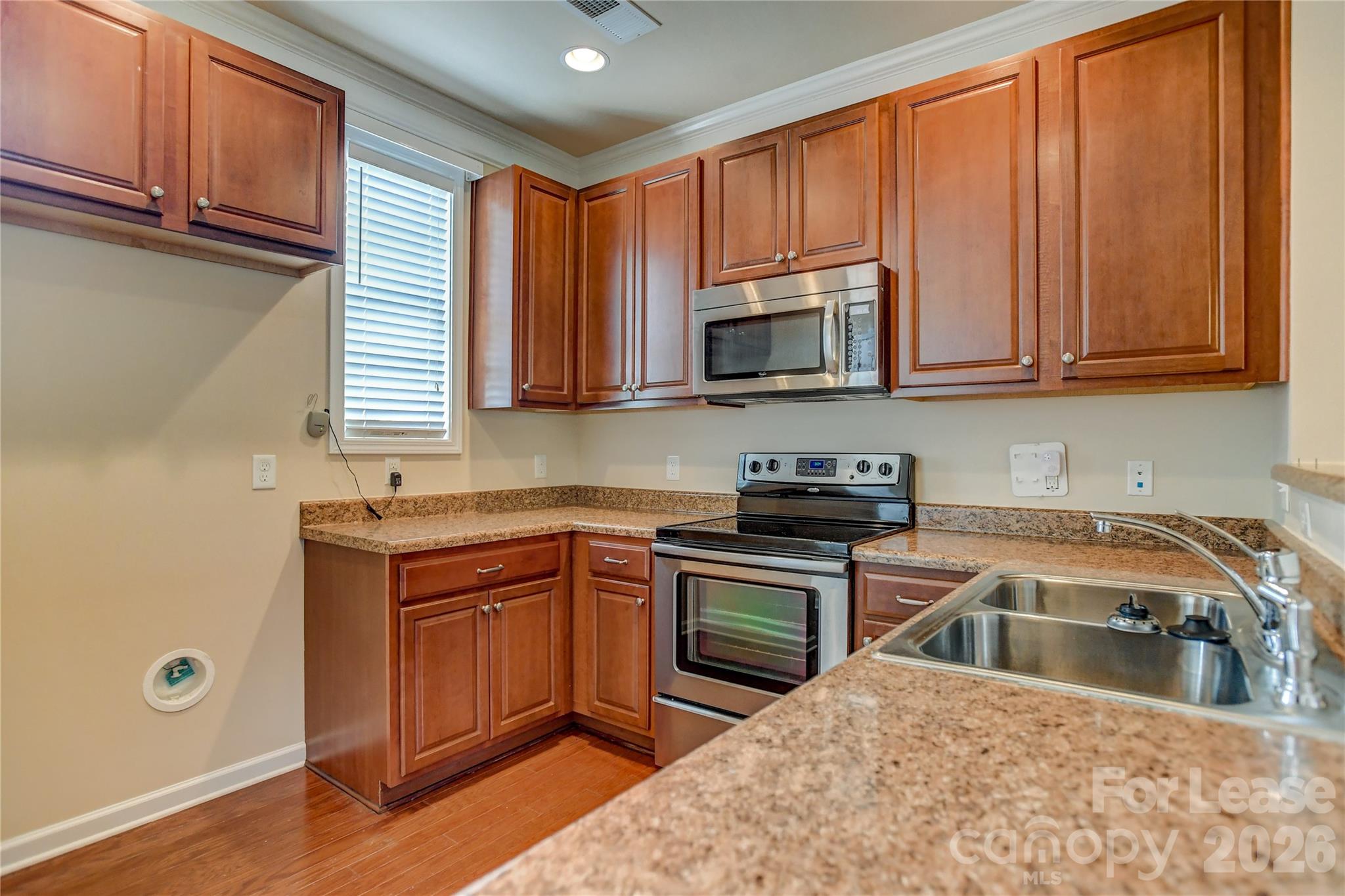 11177 Cedar Walk Lane