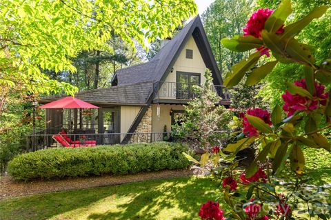 Photo of 7 Cooper Cove S, Hendersonville, NC 28739 (MLS # 4371497)