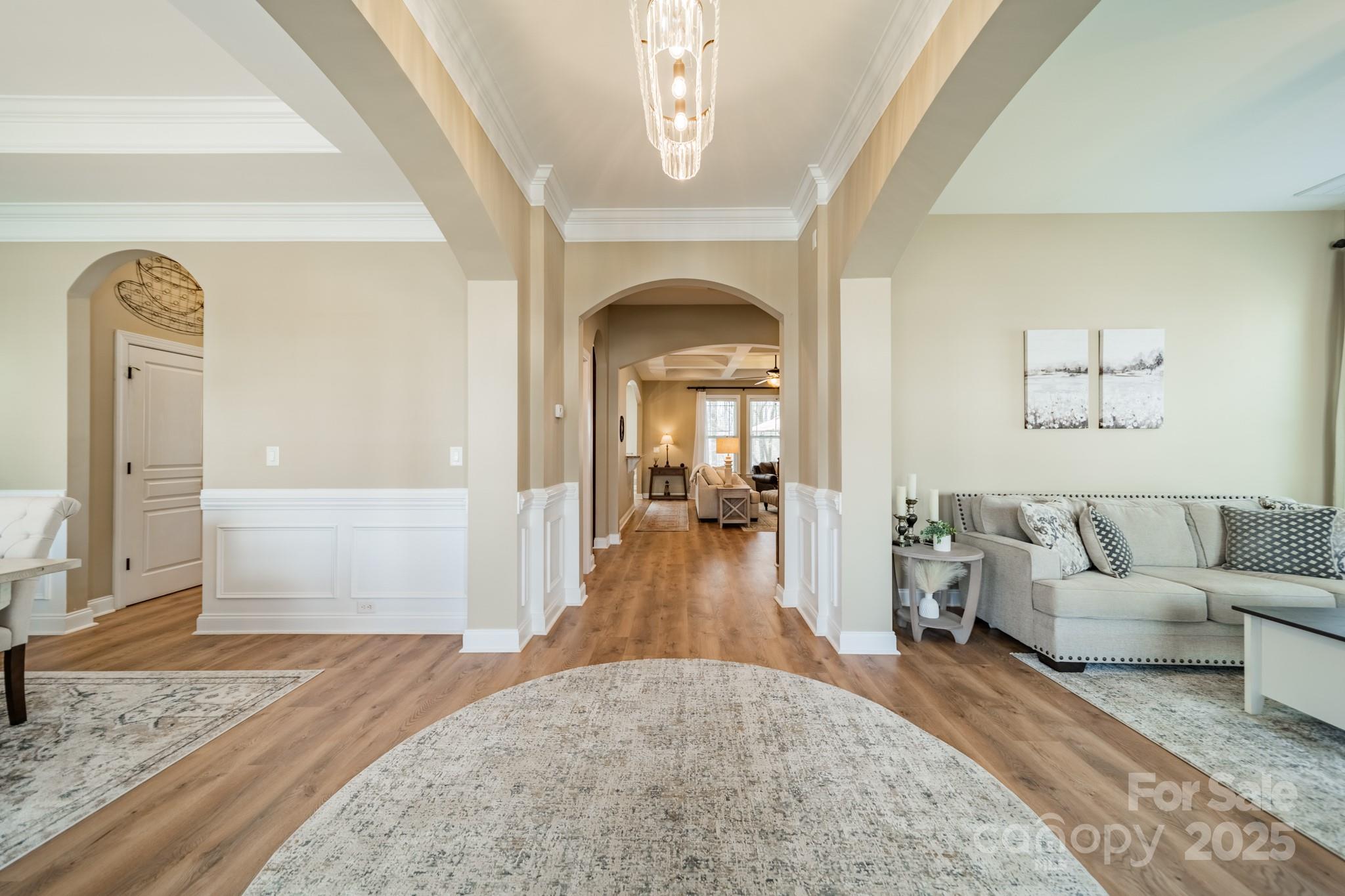 1122 Saratoga Boulevard