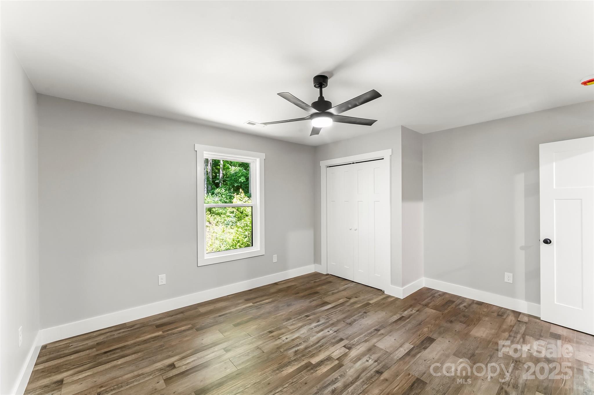 Linville Falls Mountain Club and Preserve - Residential