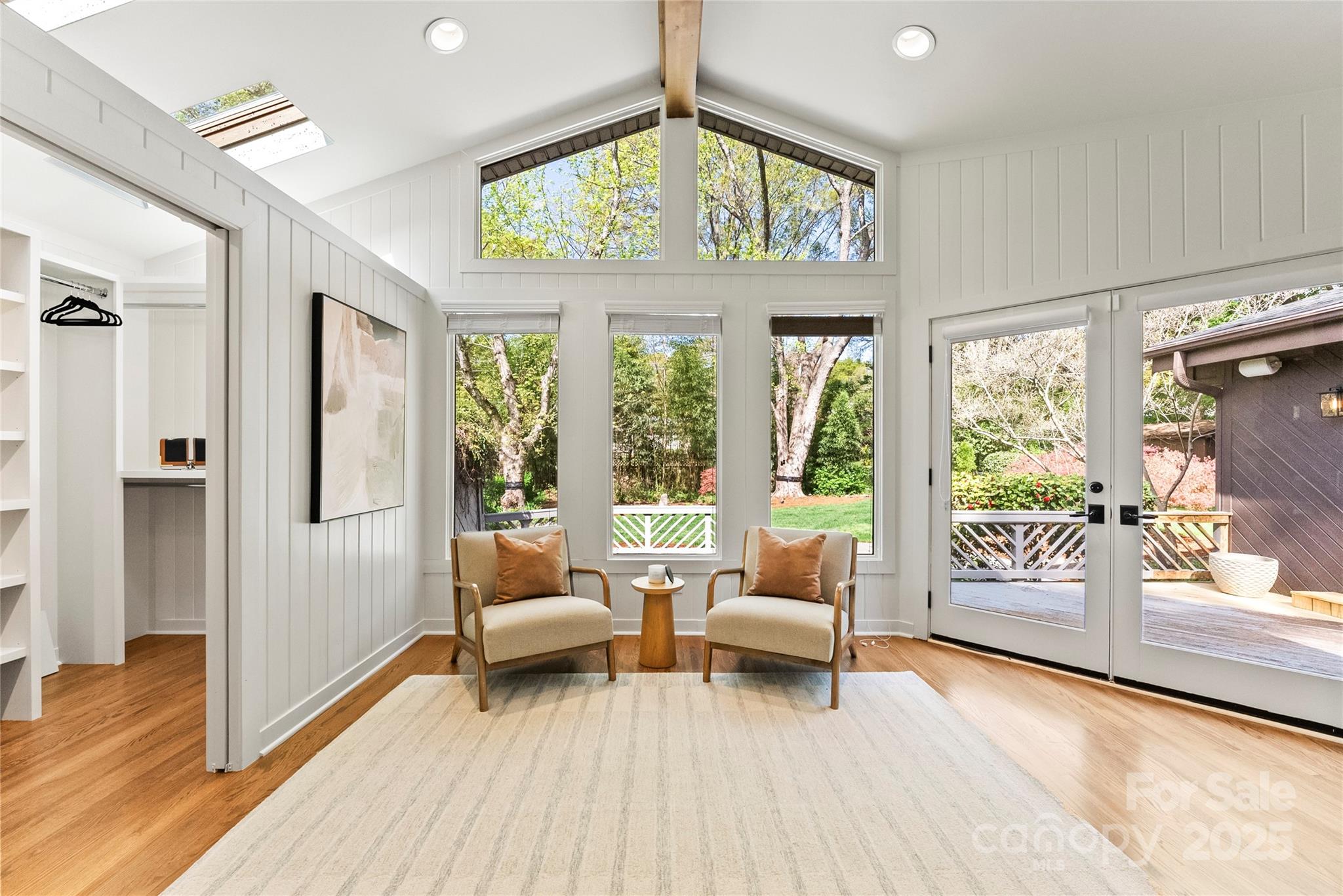 Sherwood Forest - Residential