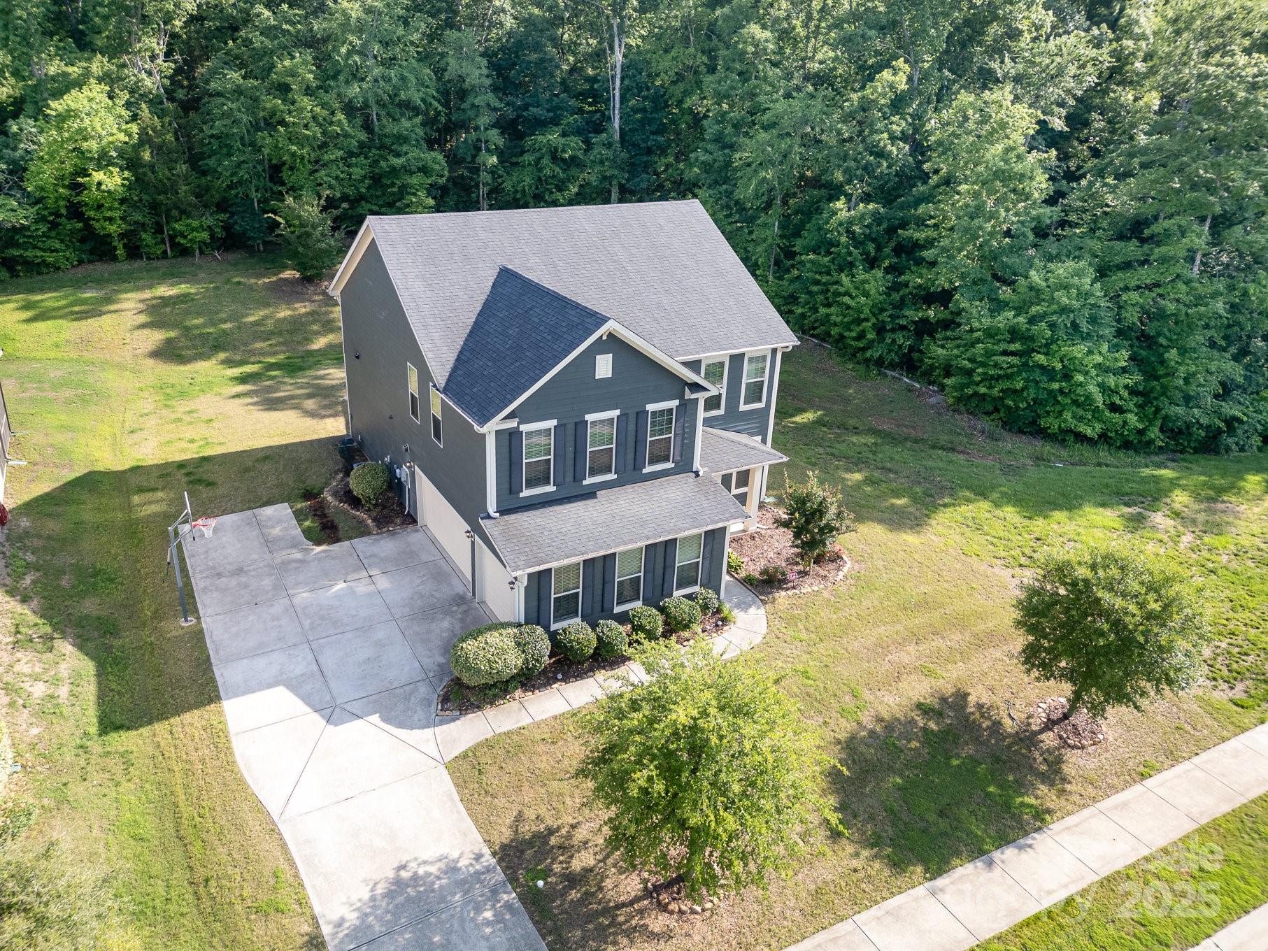 8268 Breton Way