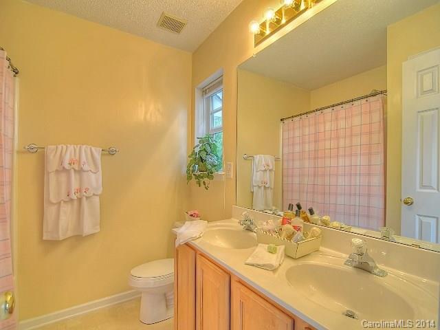Windsor Trace - Residential