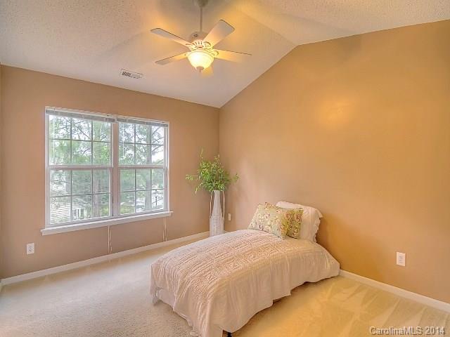 Windsor Trace - Residential