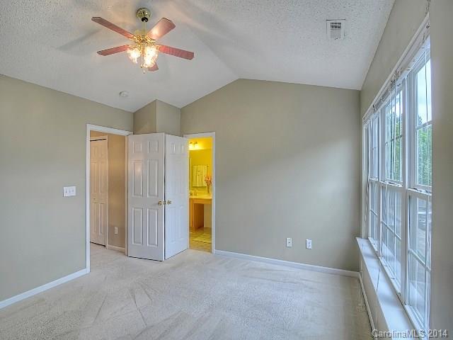 Windsor Trace - Residential