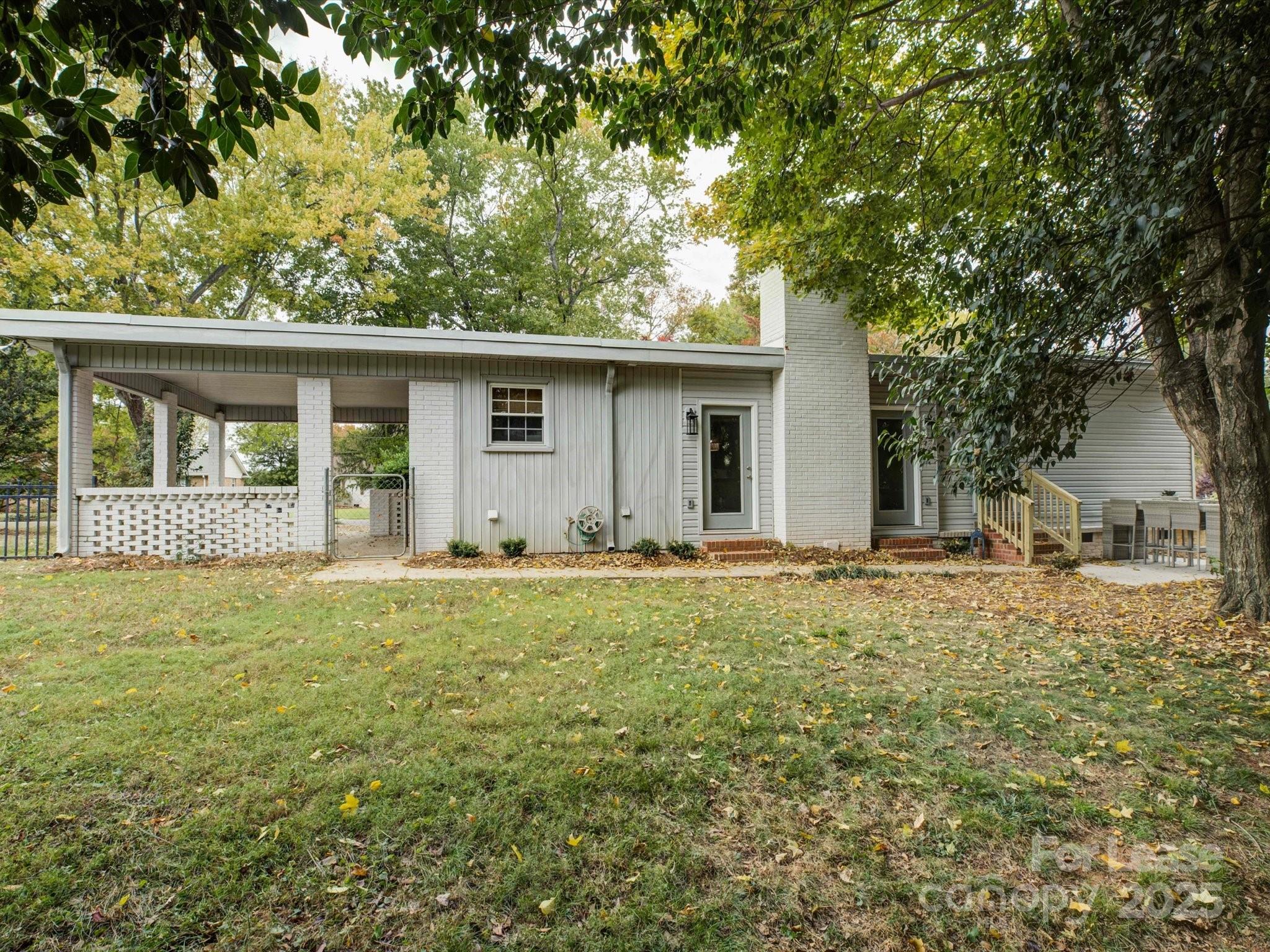 Montclaire - Residential Lease