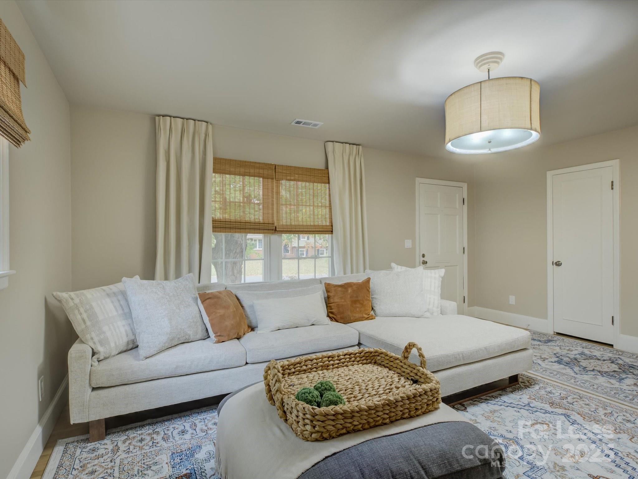 Montclaire - Residential Lease