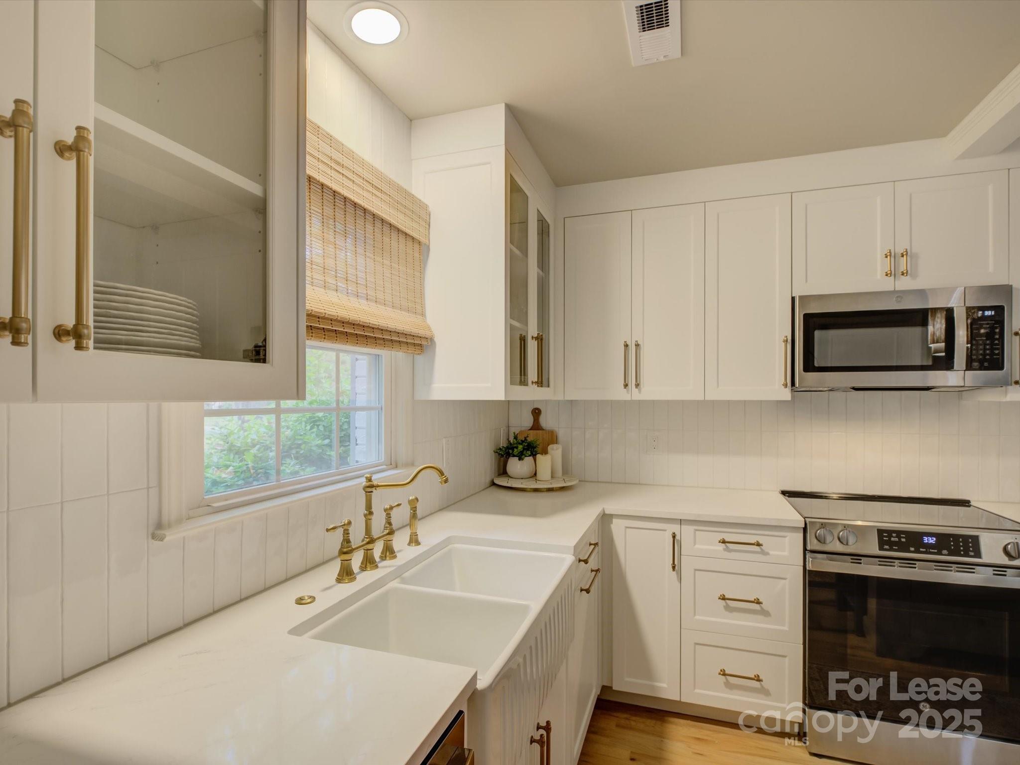 Montclaire - Residential Lease