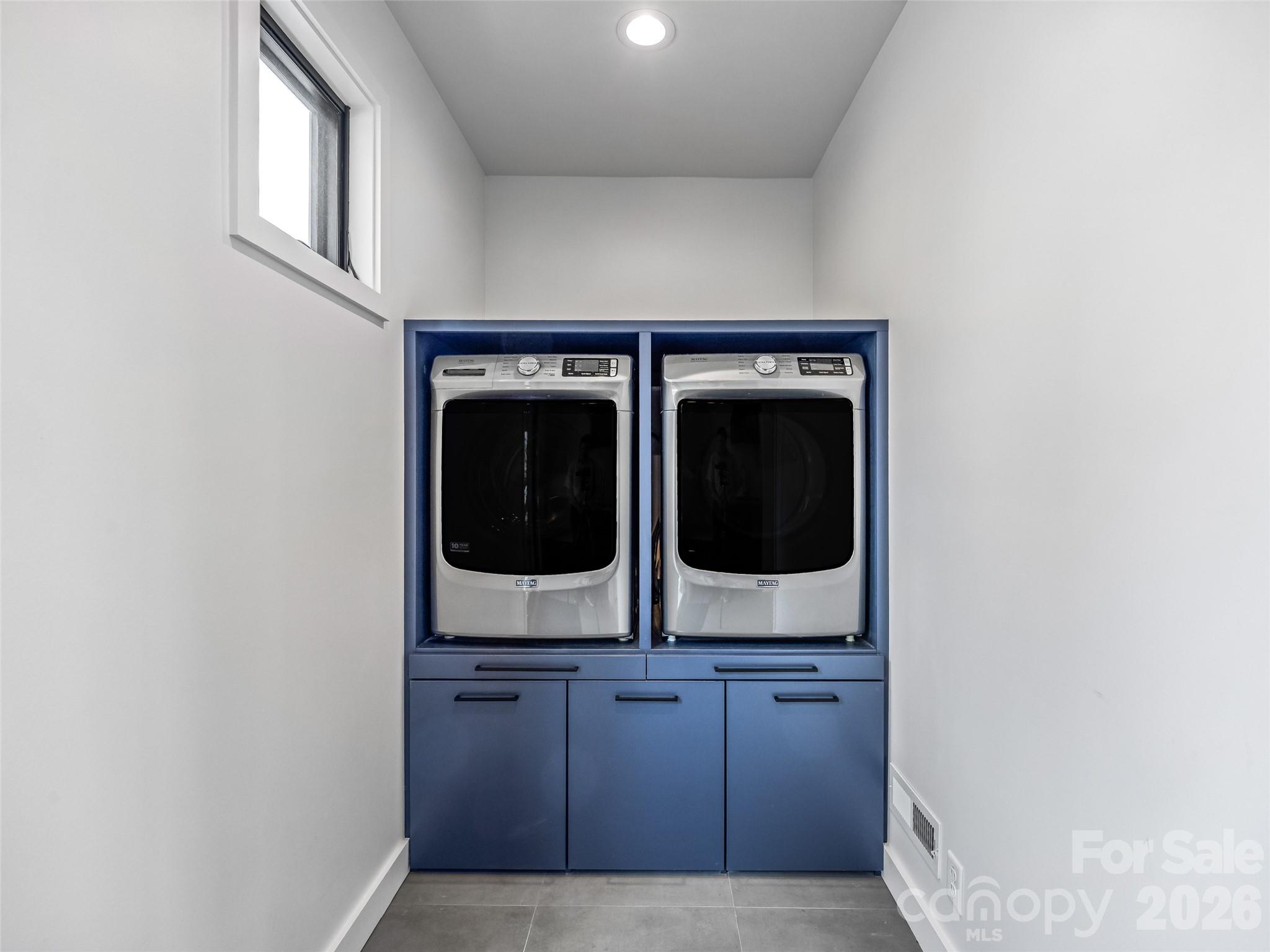 Couch Mountain - Residential