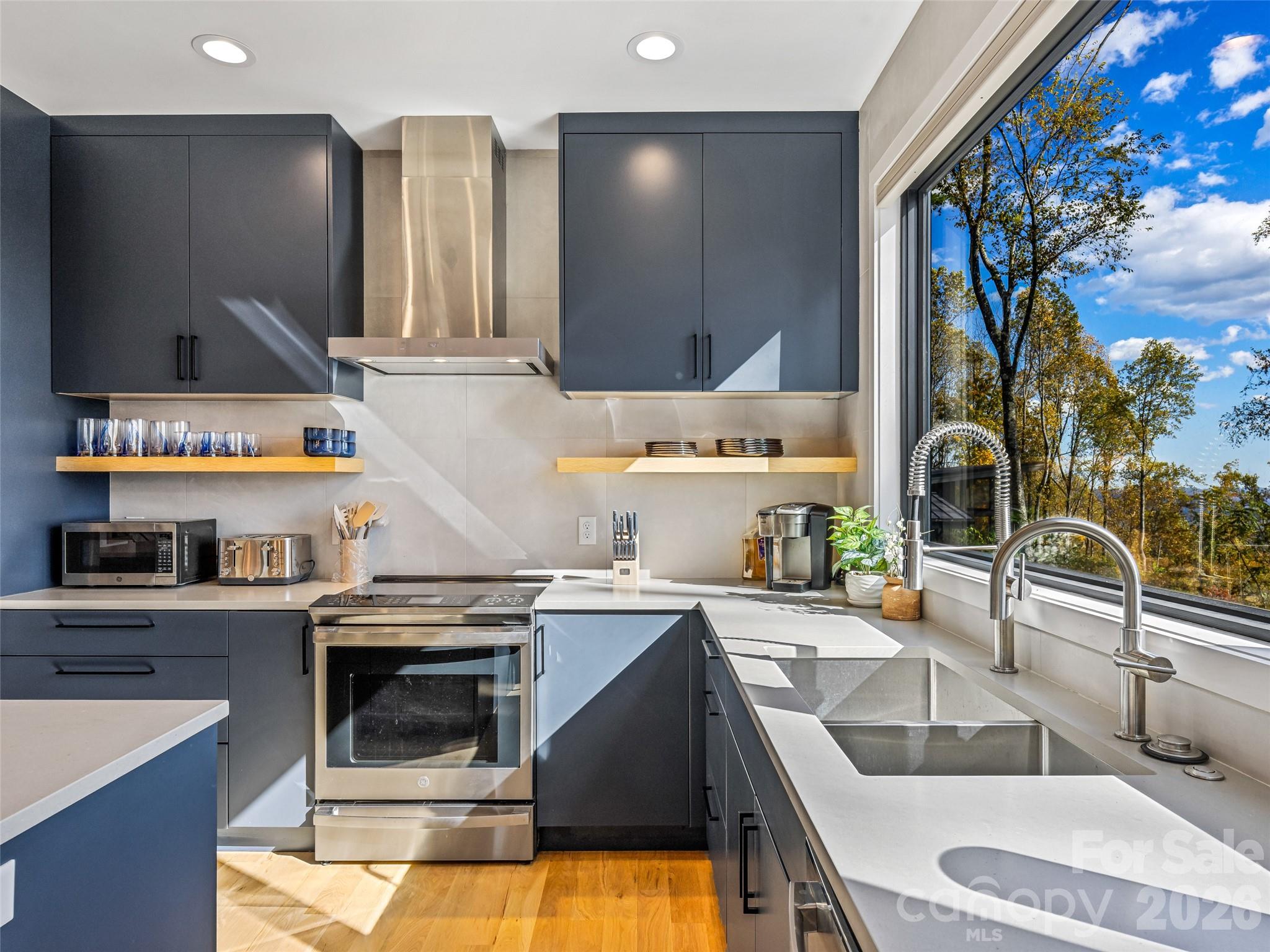 Couch Mountain - Residential