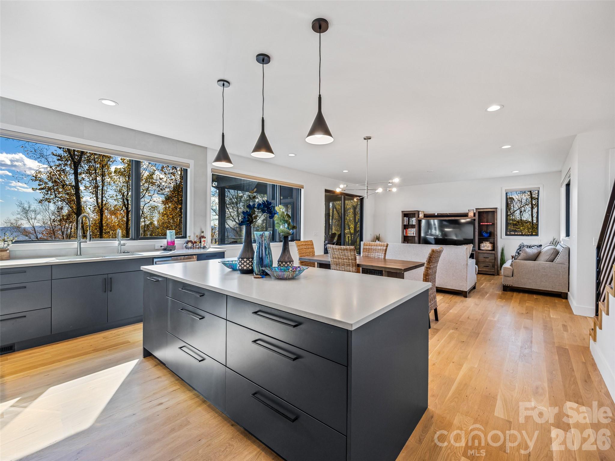 Couch Mountain - Residential