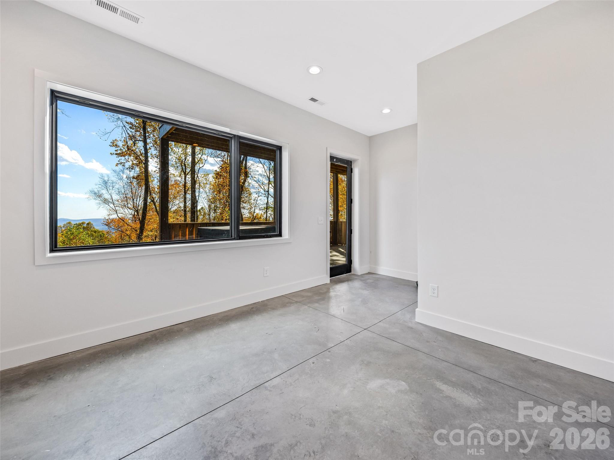 Couch Mountain - Residential