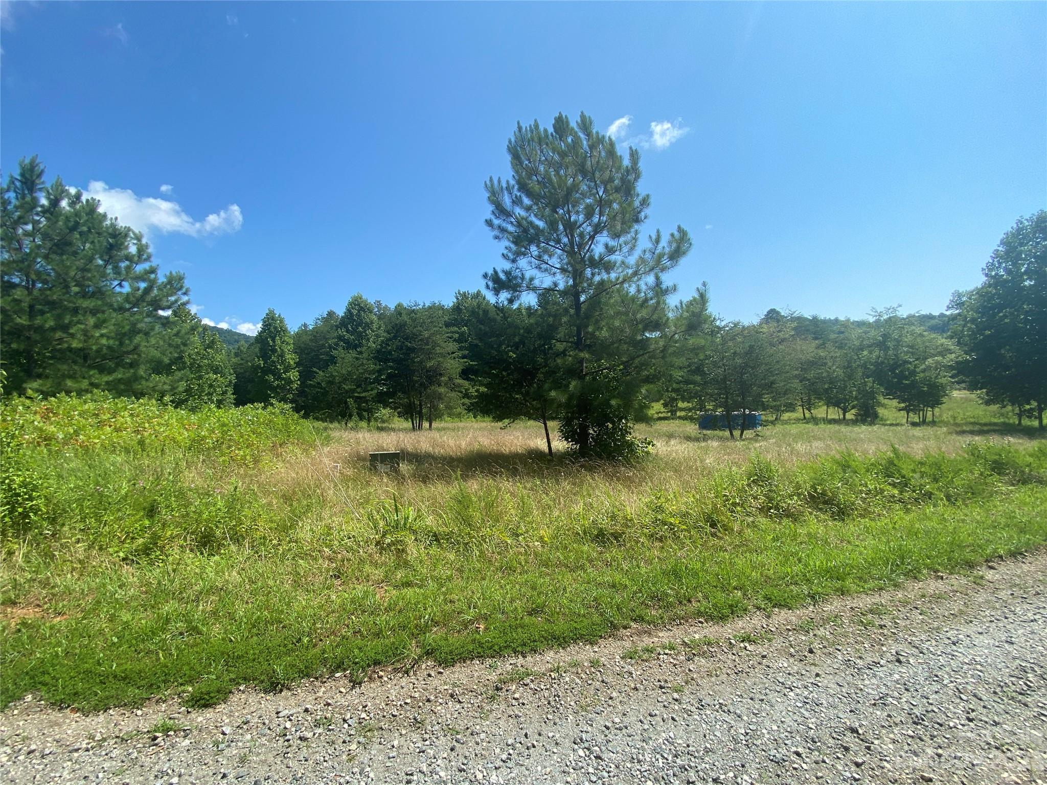 The Vineyards - Land