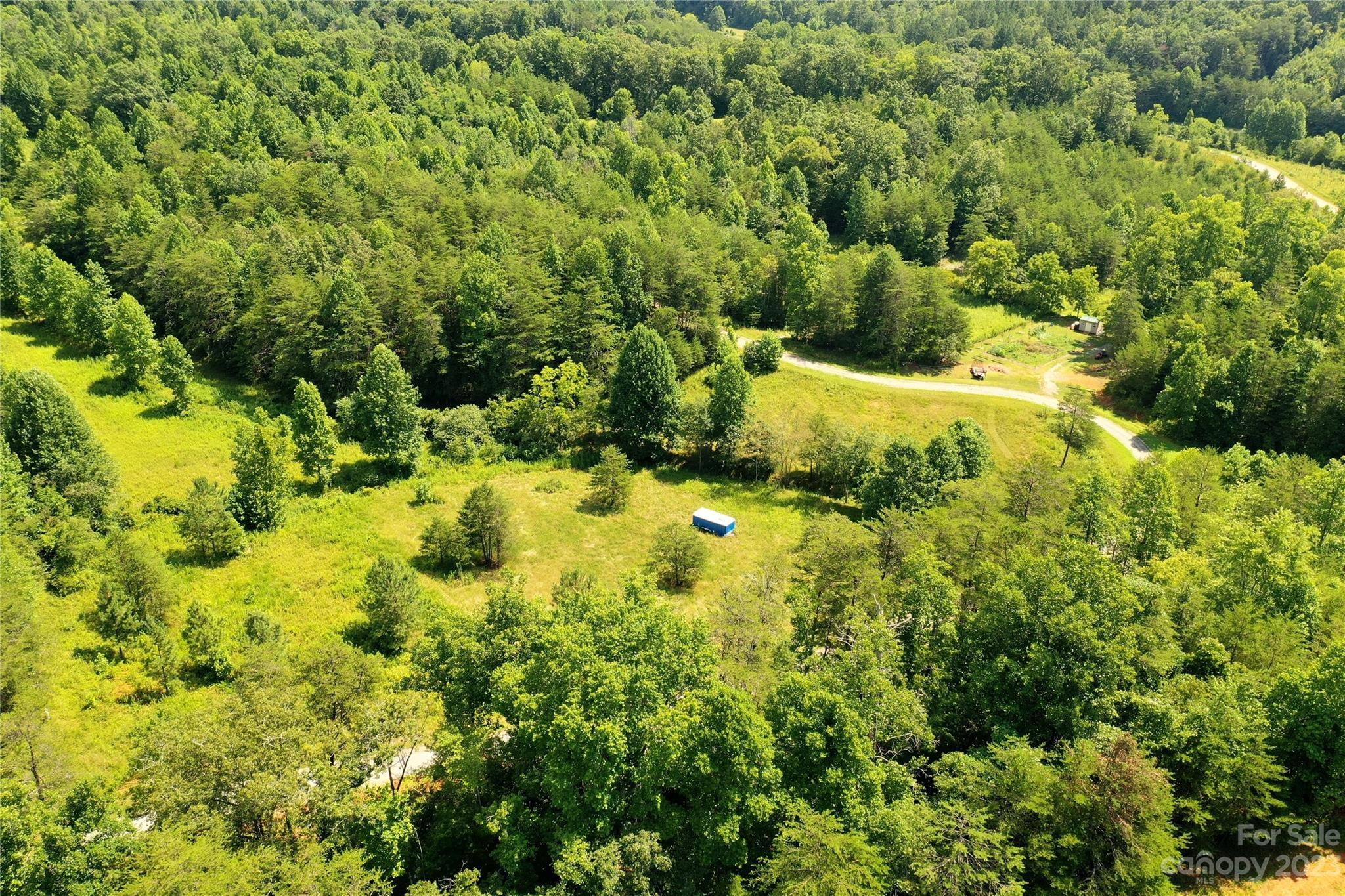 The Vineyards - Land