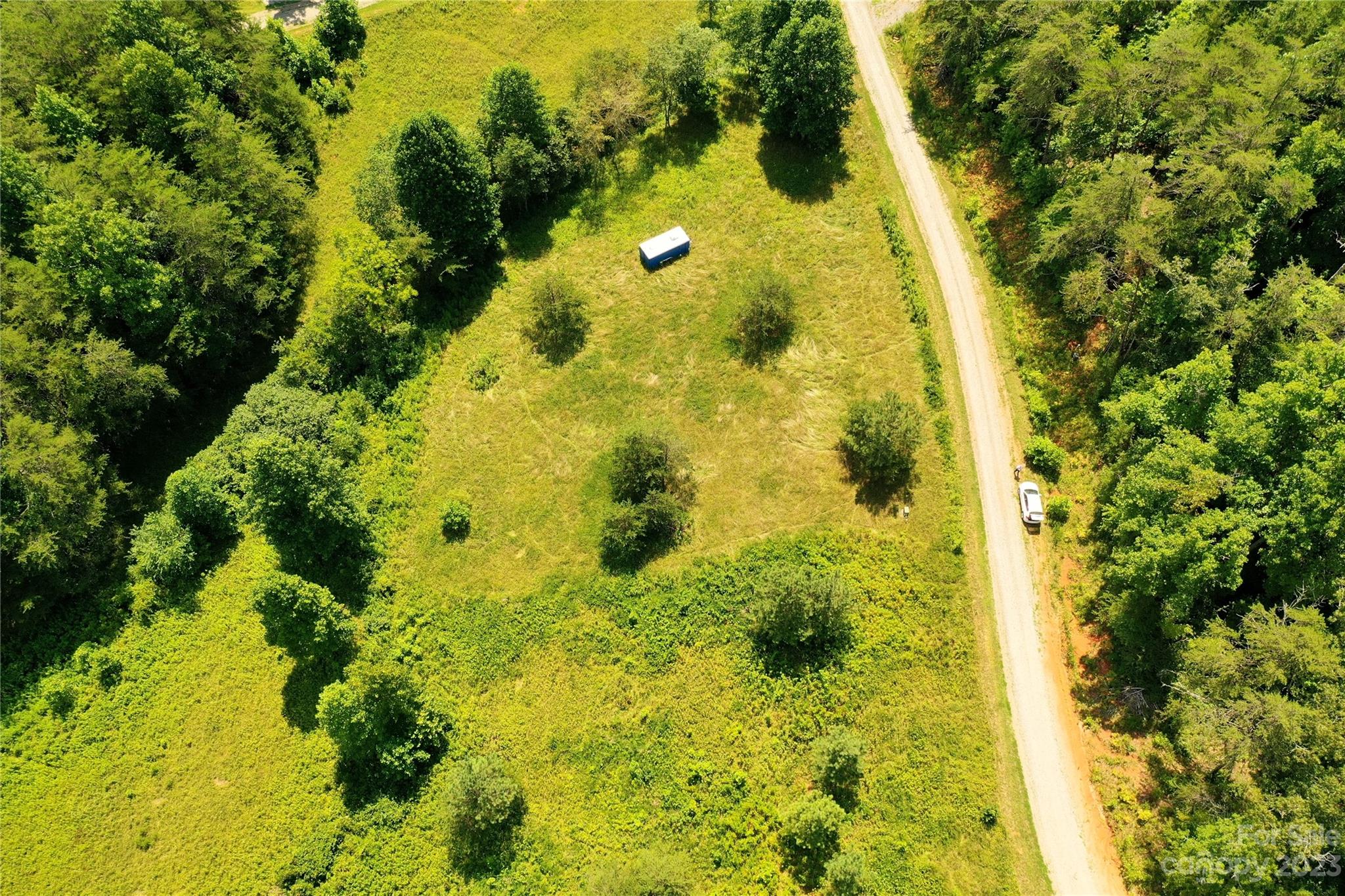 The Vineyards - Land