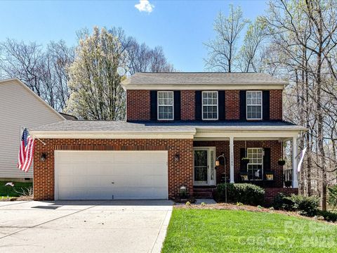 Photo of 12305 Chickasaw Drive, Huntersville, NC 28078 (MLS # 4359393)
