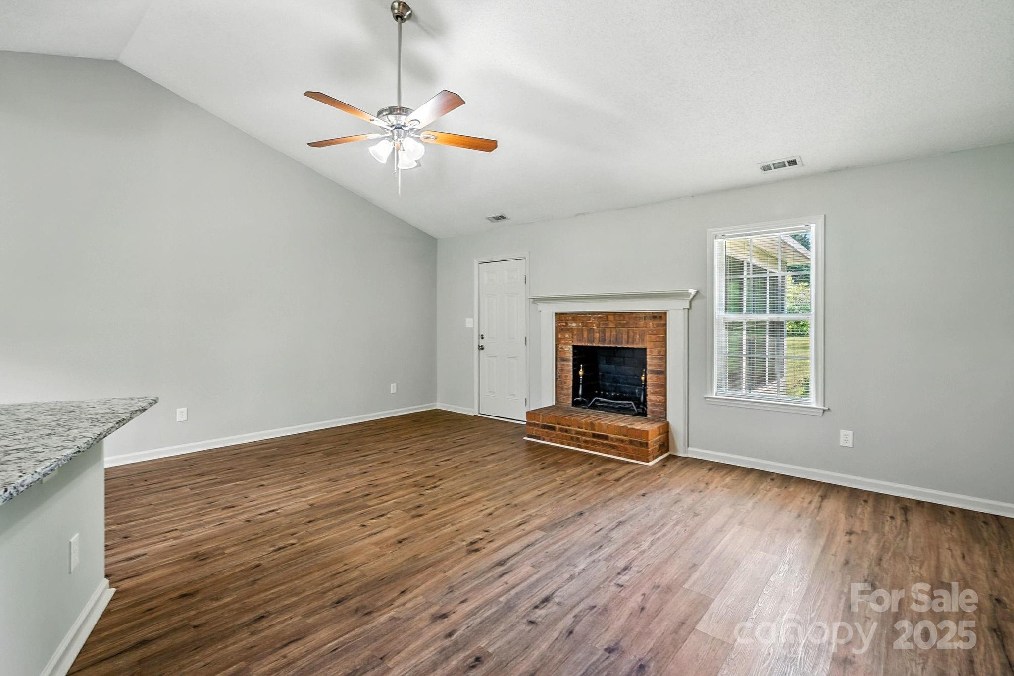 5216 Willow Run Drive