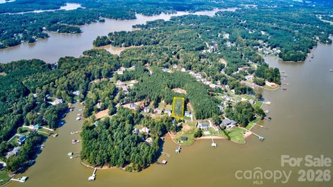 Photo of 626 Kenway Loop, Mooresville, NC 28117 (MLS # 4364060)