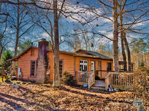 A home in Rutherfordton