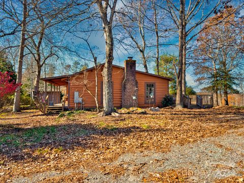 A home in Rutherfordton