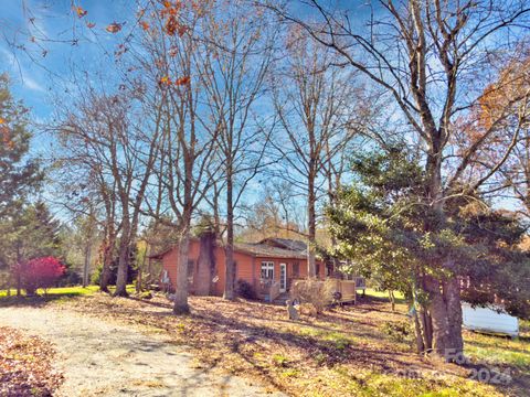 A home in Rutherfordton