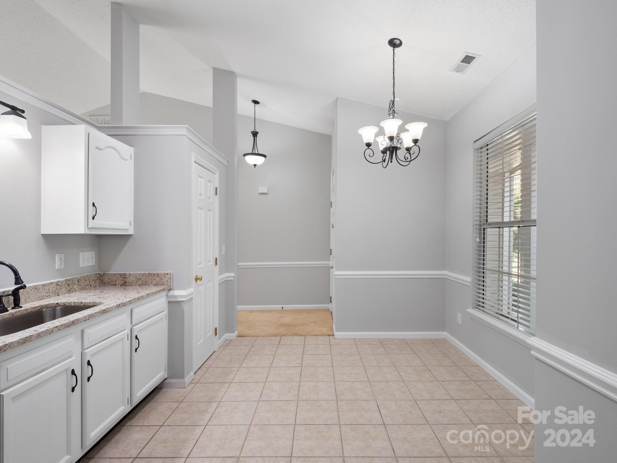 Lantern Green - Residential