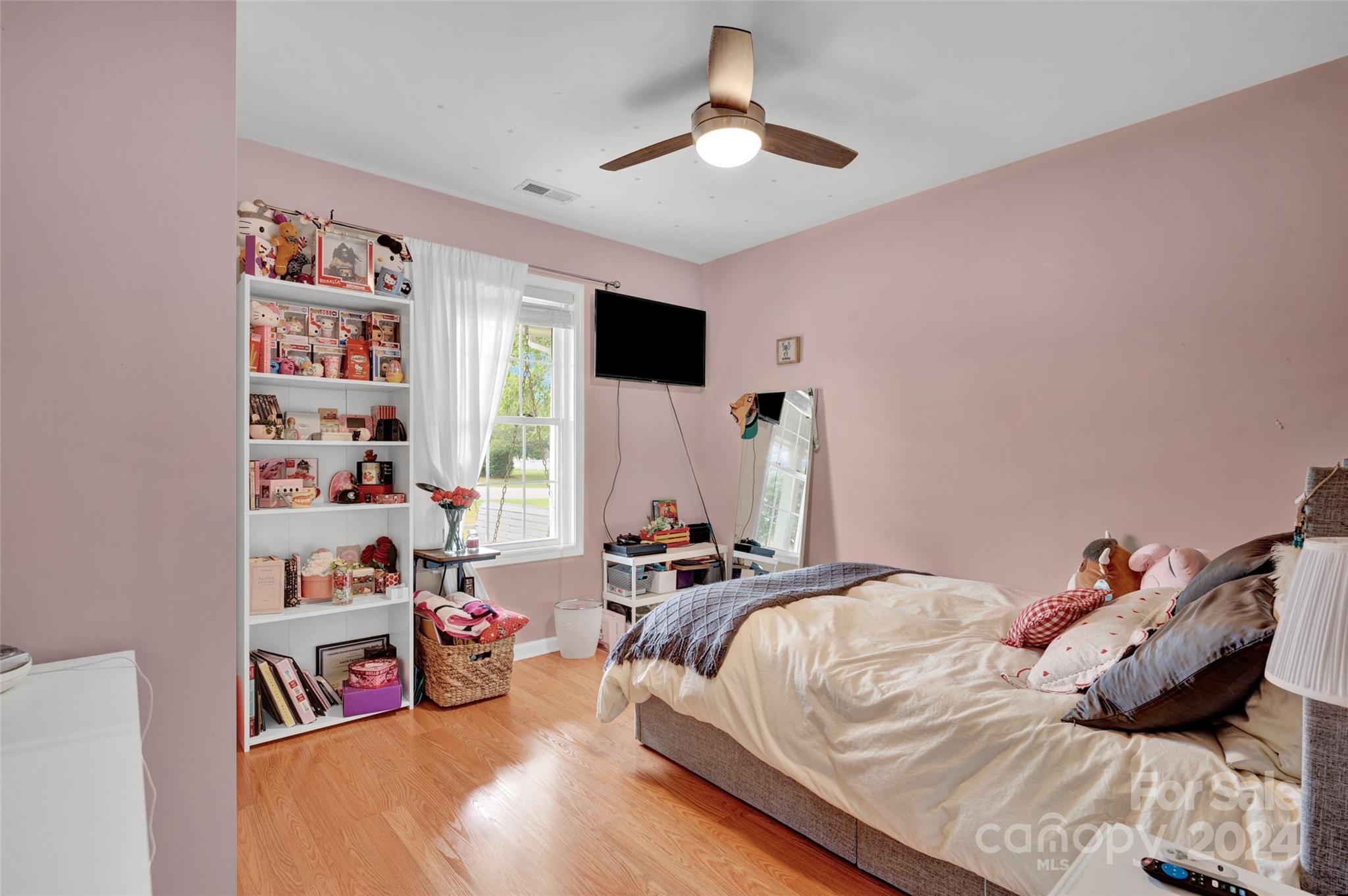 Brook Glen - Residential