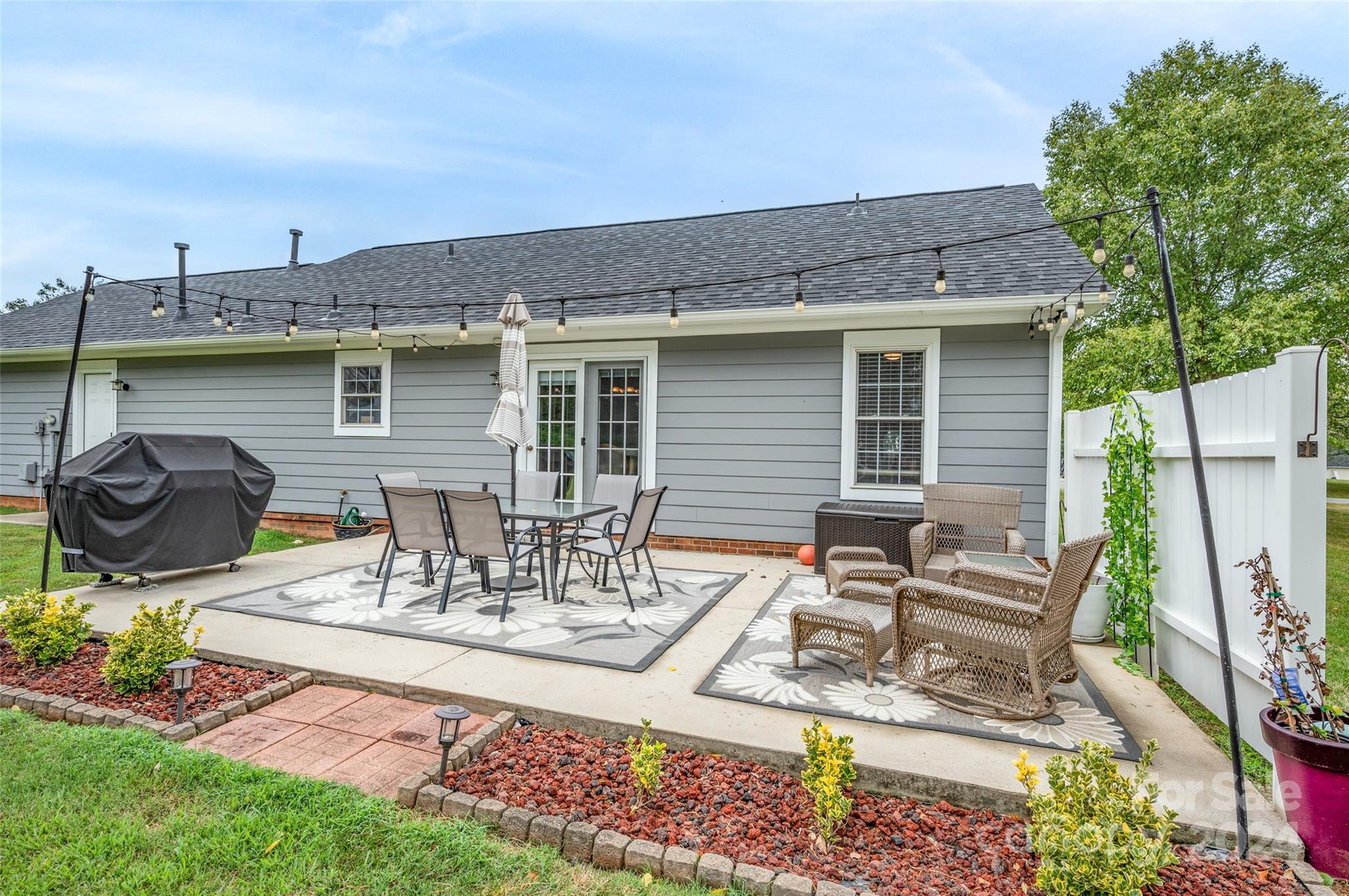 Brook Glen - Residential