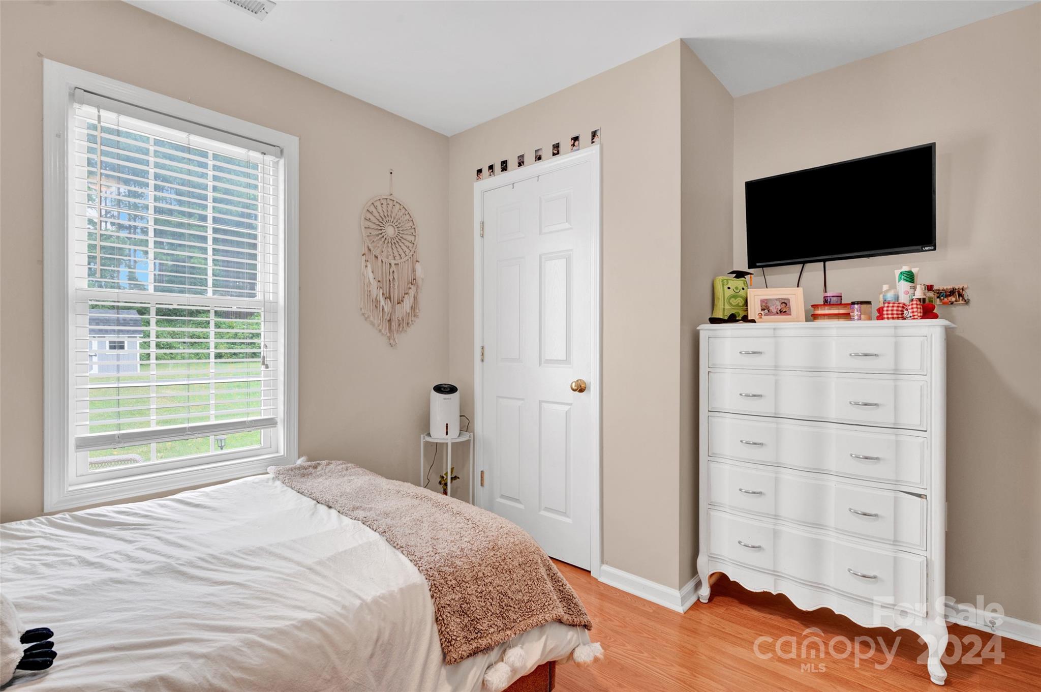 Brook Glen - Residential