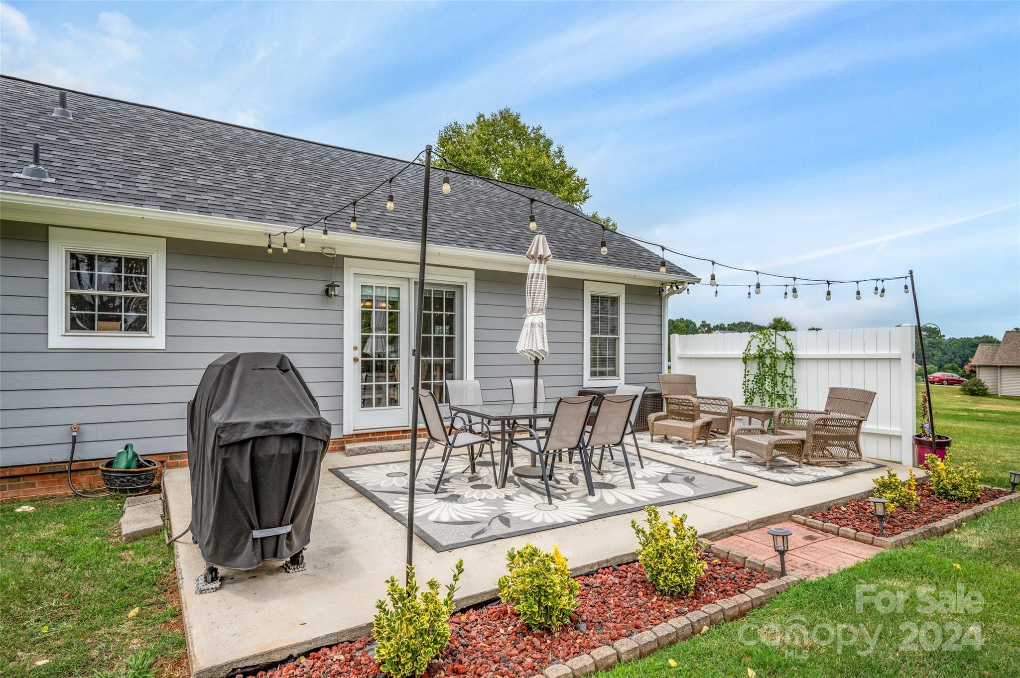 Brook Glen - Residential