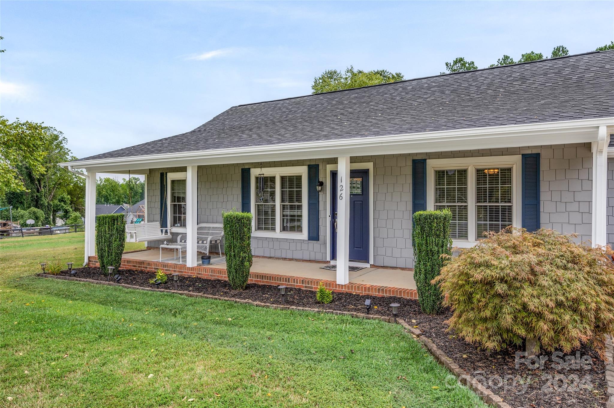 Brook Glen - Residential