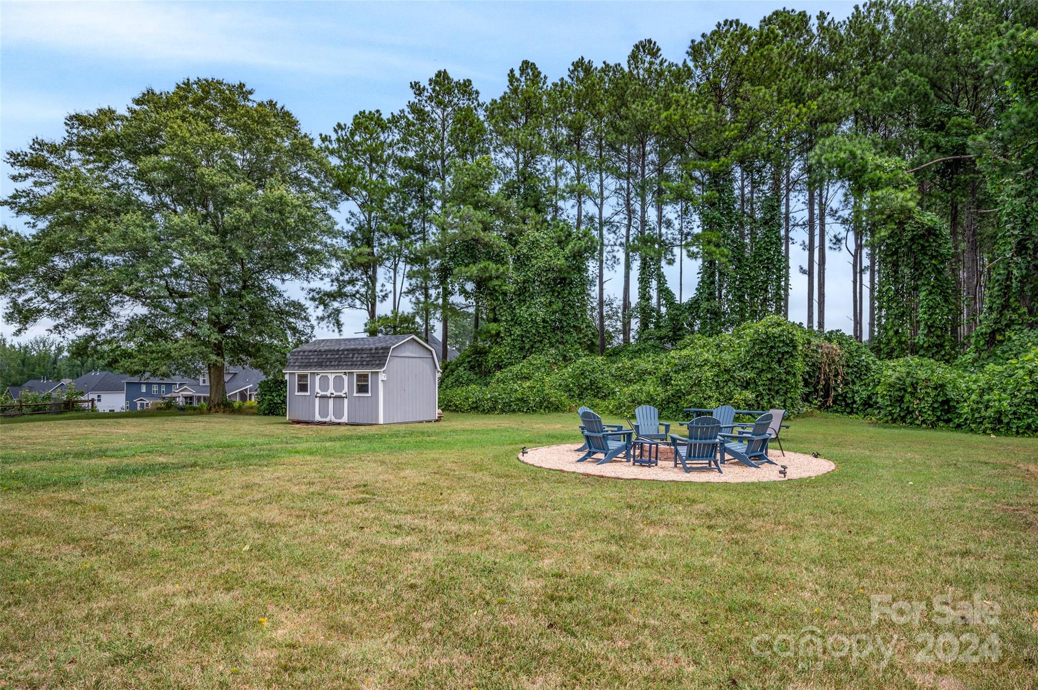 Brook Glen - Residential