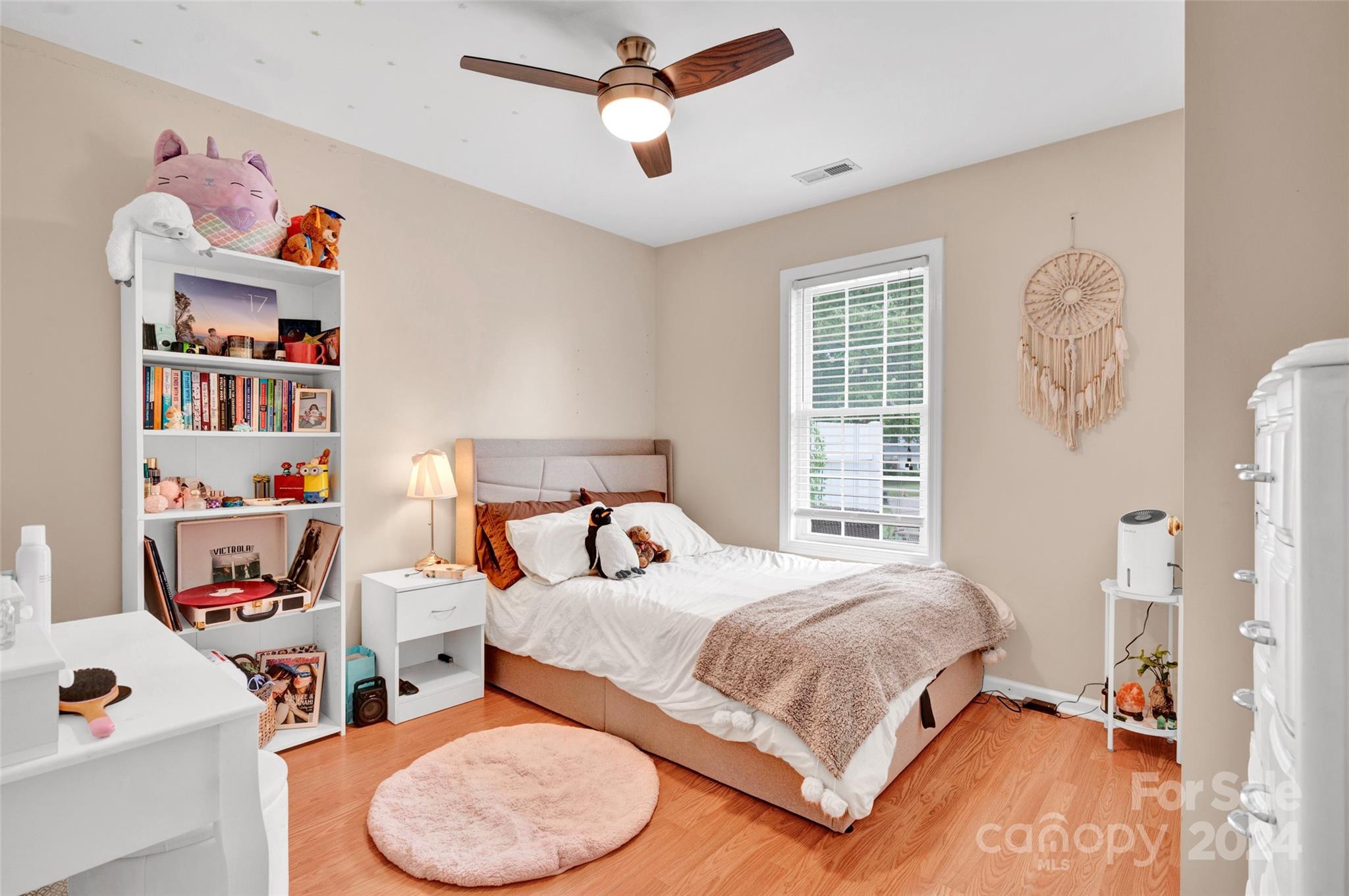 Brook Glen - Residential