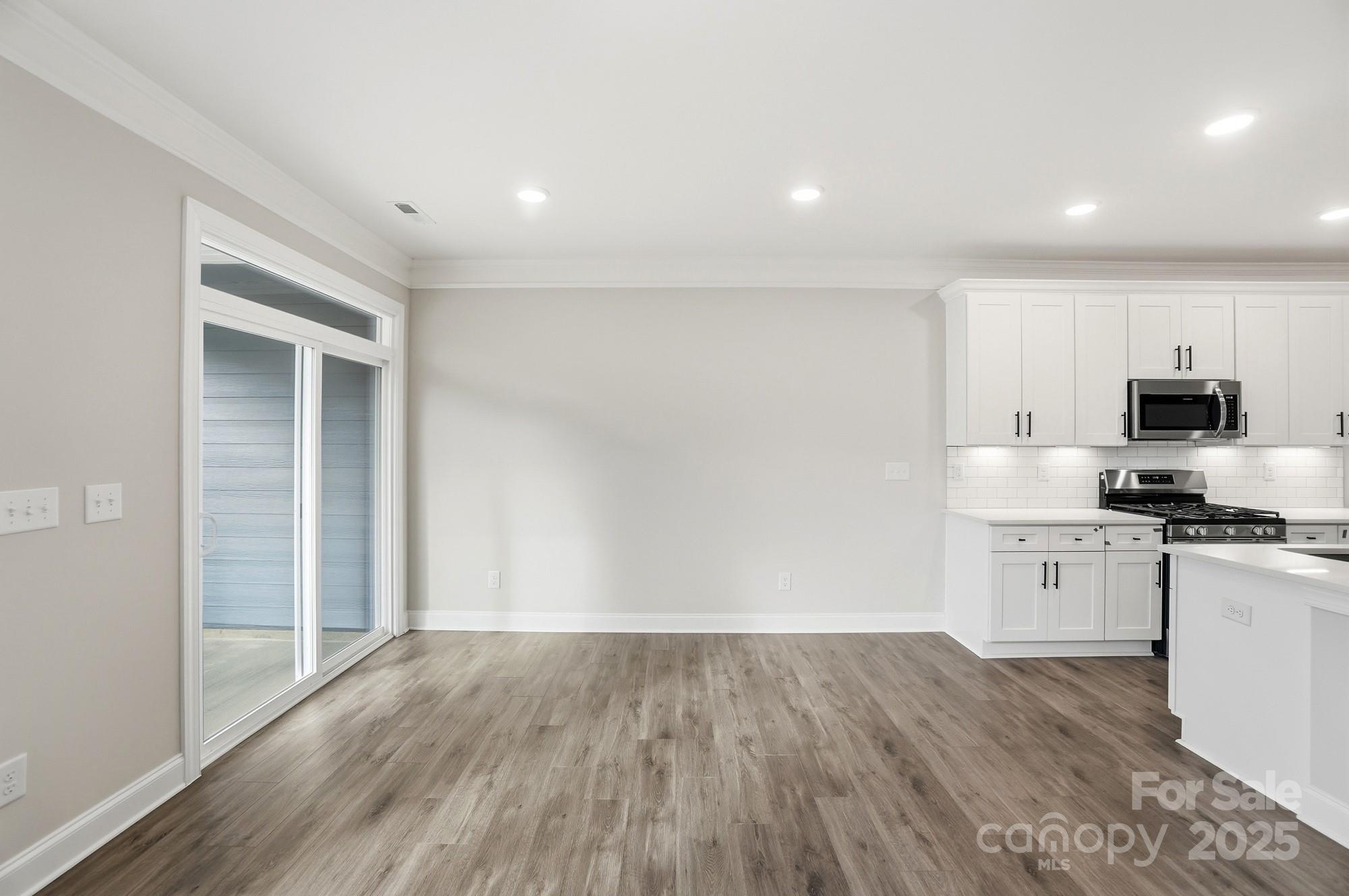 Harrisburg Village - Residential