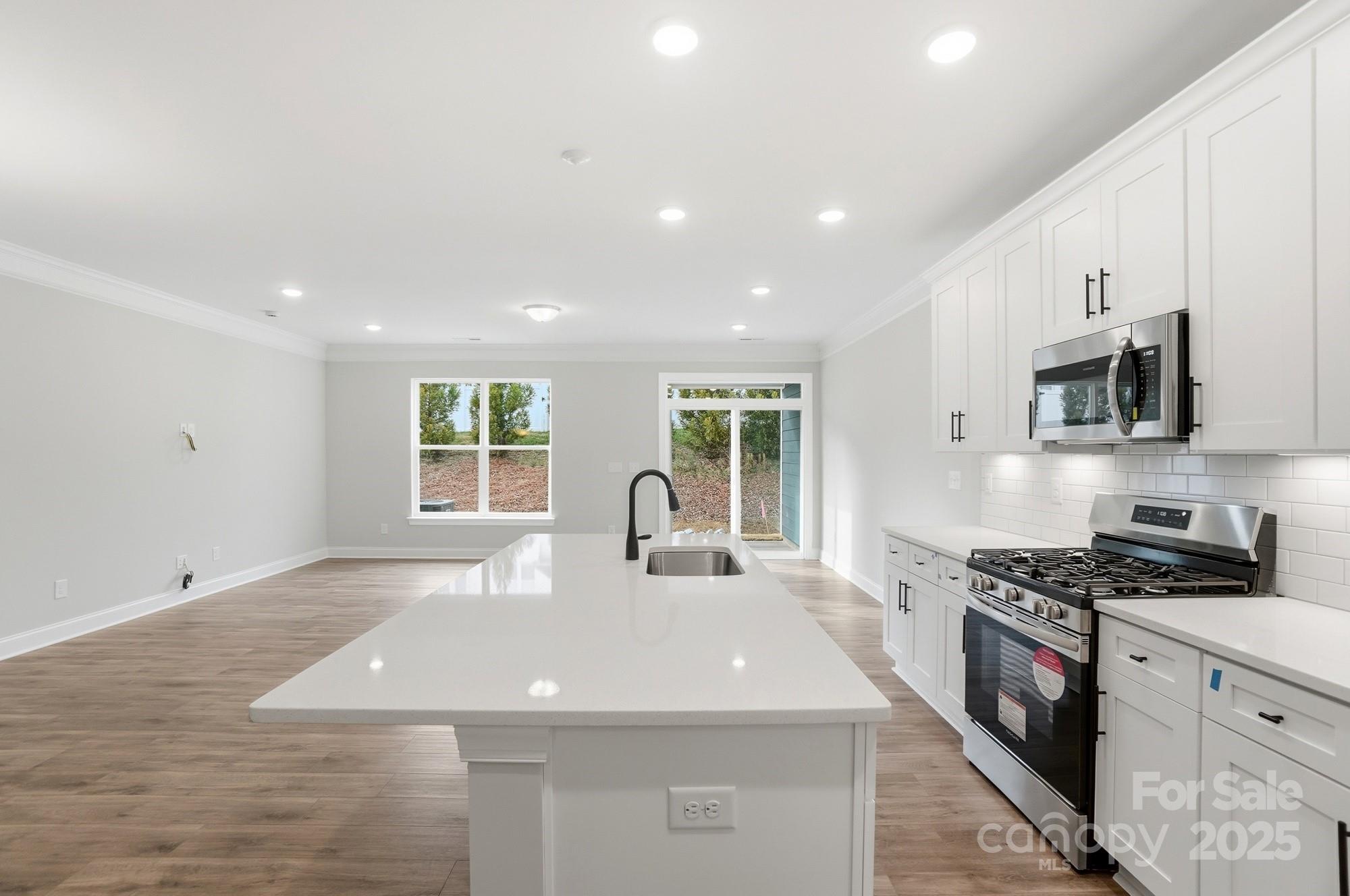 Harrisburg Village - Residential