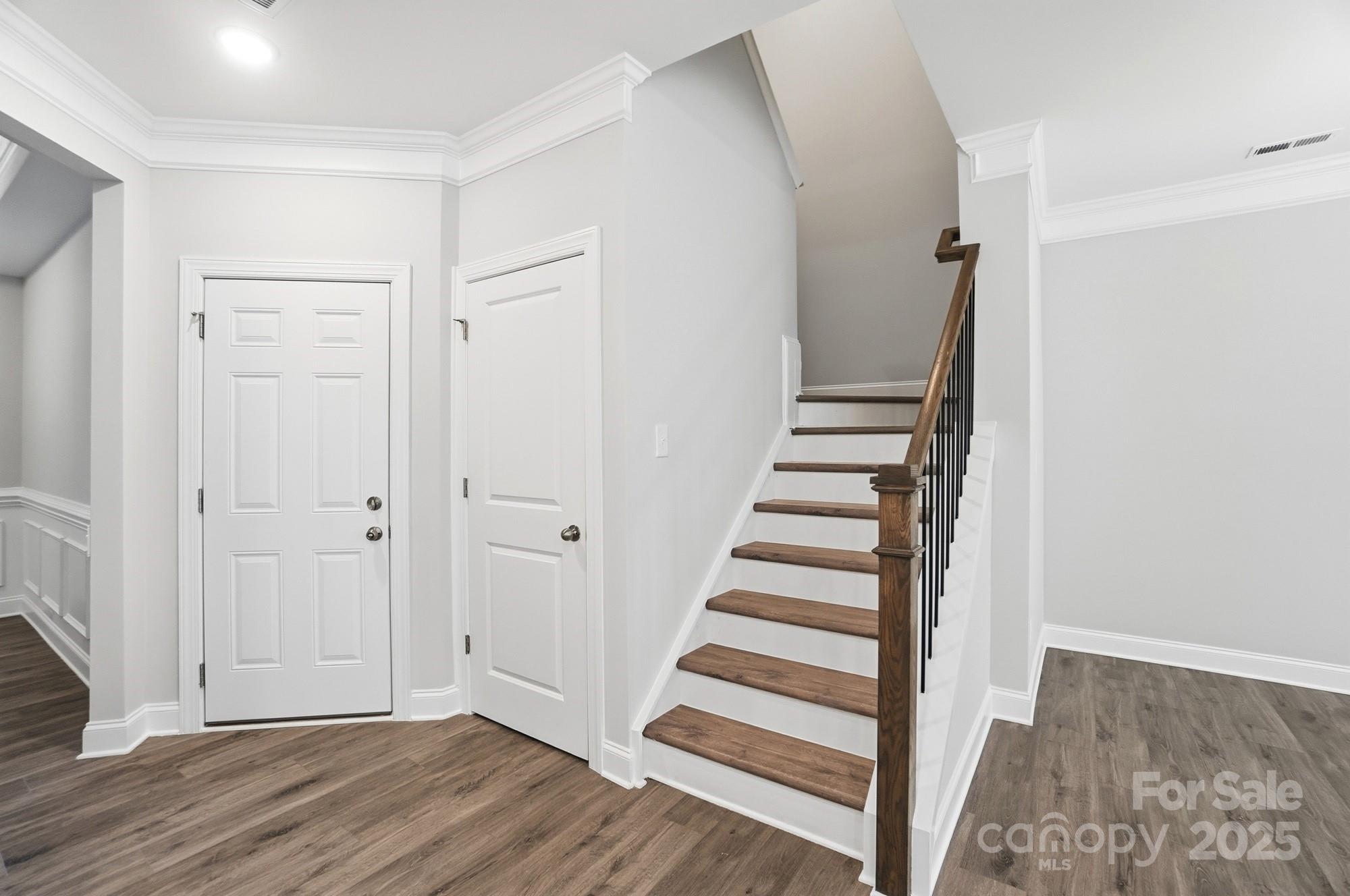 Harrisburg Village - Residential