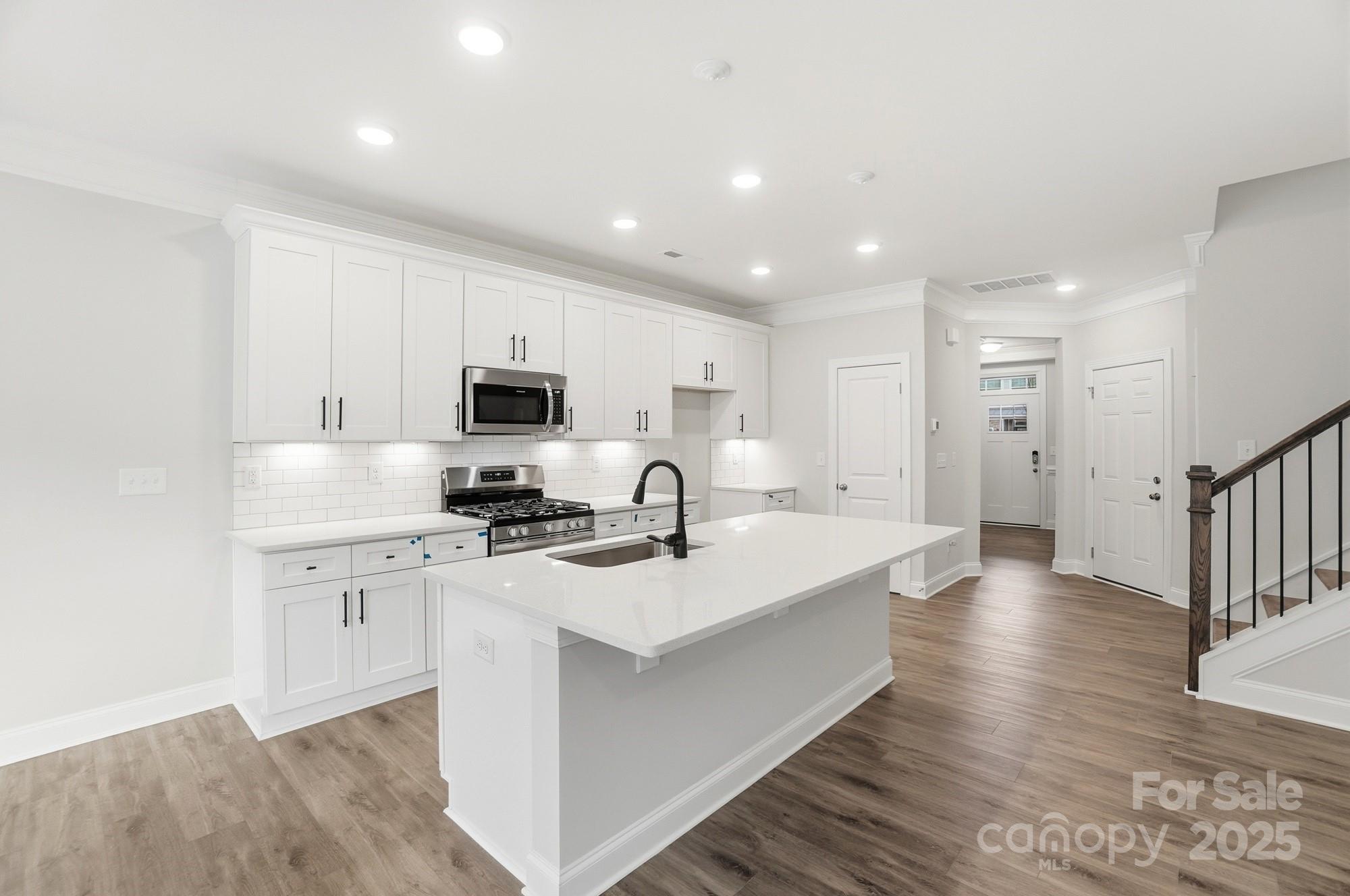 Harrisburg Village - Residential