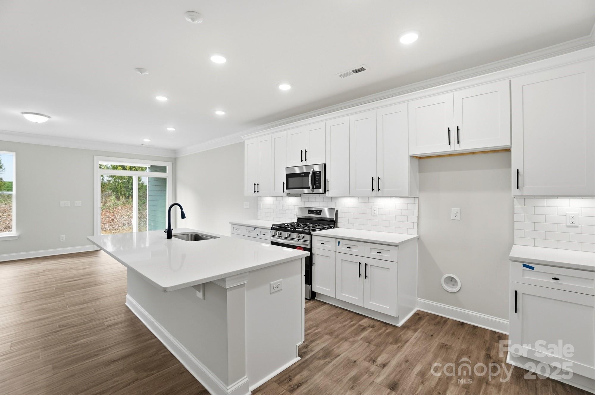 Harrisburg Village - Residential