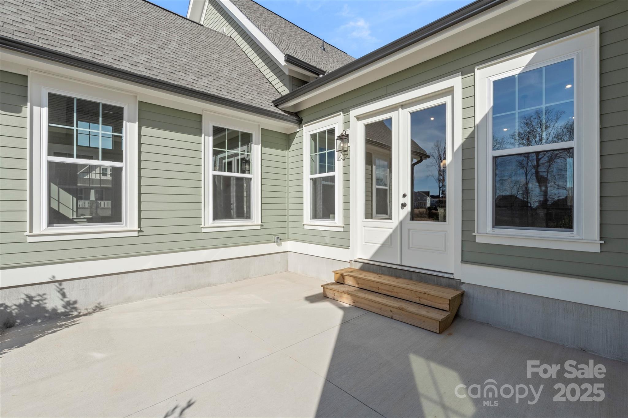 Riverwalk - Residential