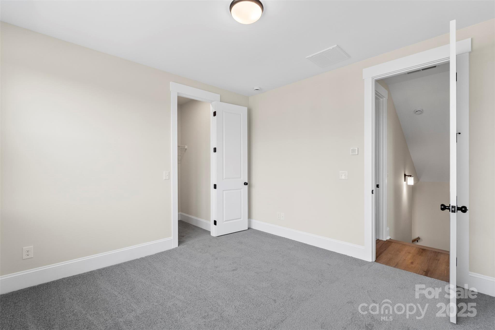 Riverwalk - Residential